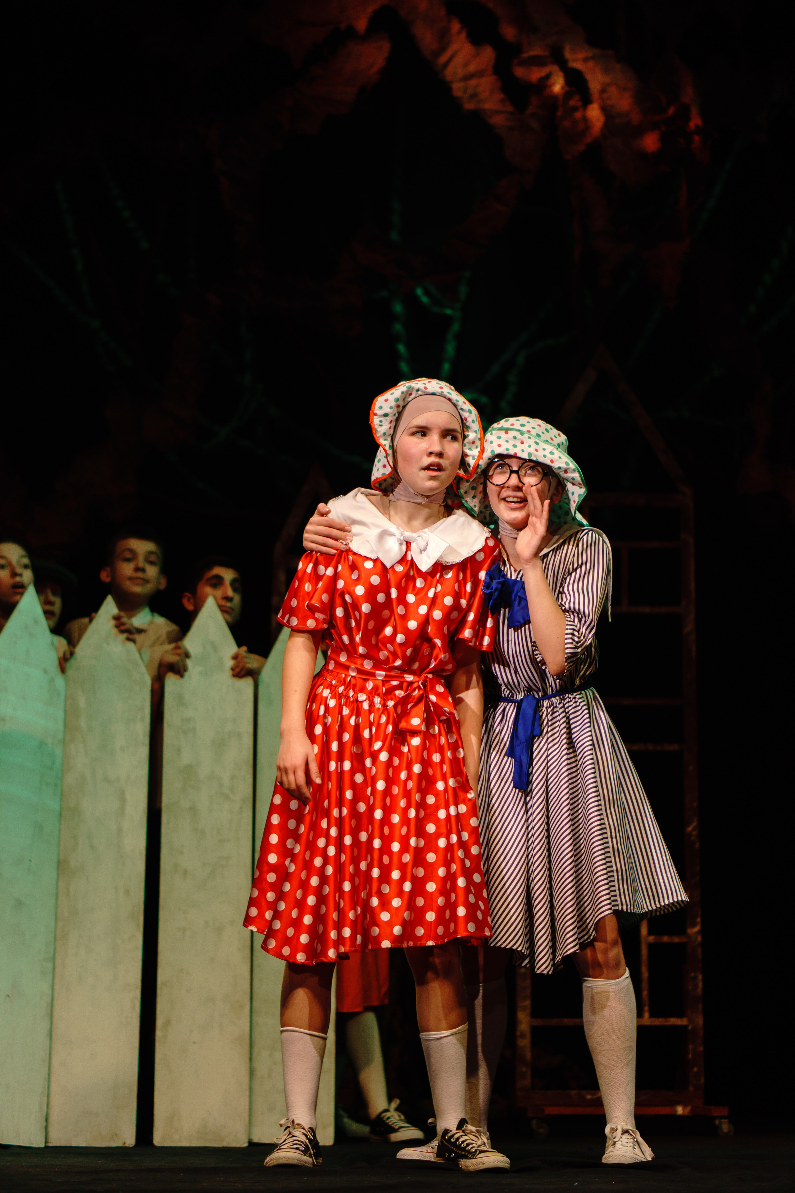 Театр «Сорванцы». Манюня. Фото • Відео • Аерозйомка • Контент для бізнесу