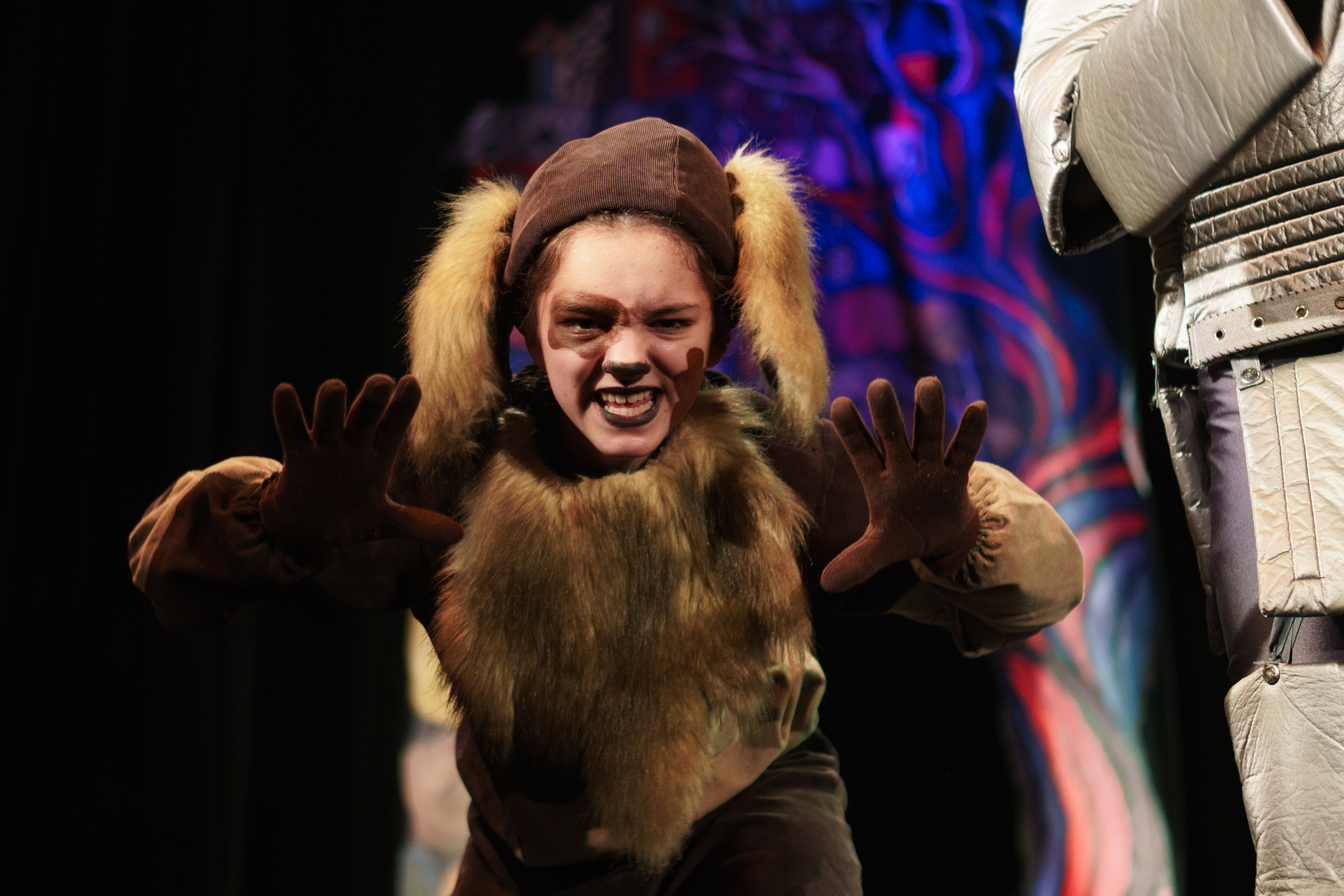 Театр «Сорванцы». Волшебник Изумрудного города. Фото • Видео • Аэросъемка • Контент для бизнеса