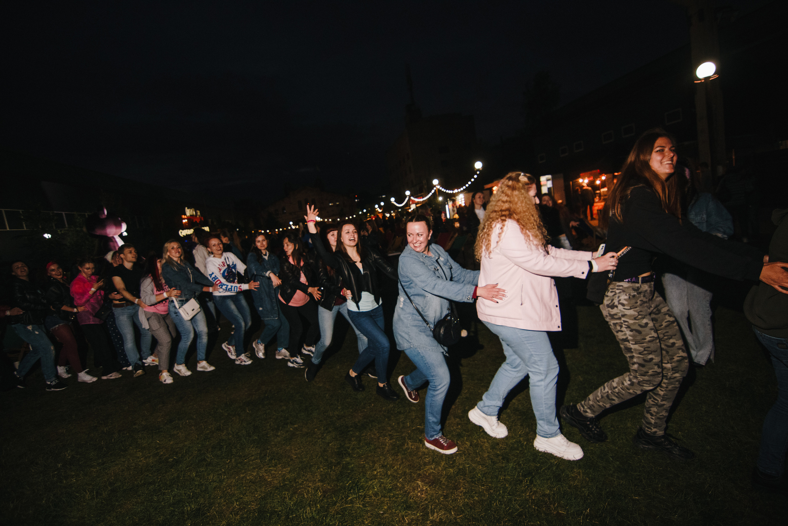 Фестиваль Поколение 90-х. День 2. Foto • Video • Produktion • Luftbildaufnahmen • Erstellung von Medien