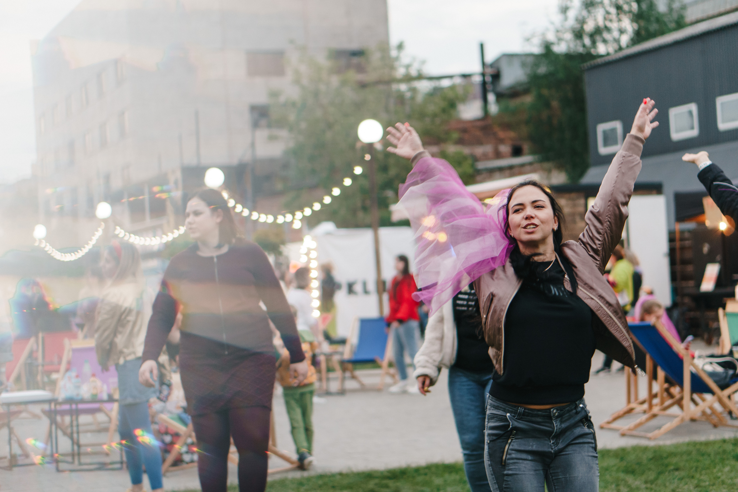 Фестиваль Поколение 90-х. День 2. Foto • Video • Produktion • Luftbildaufnahmen • Erstellung von Medien