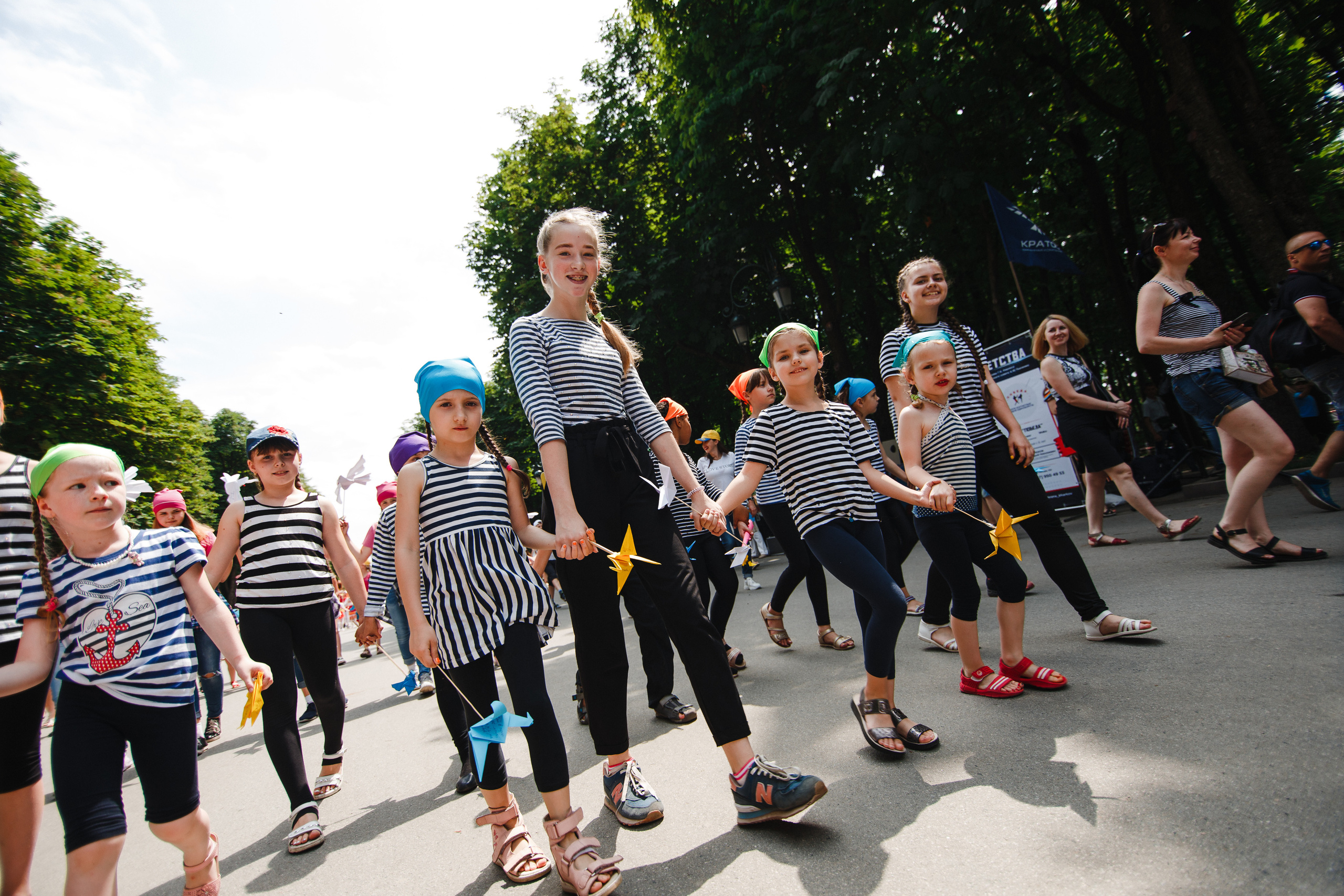 День защиты детей в Центральном парке. Foto • Video • Produktion • Luftbildaufnahmen • Erstellung von Medien