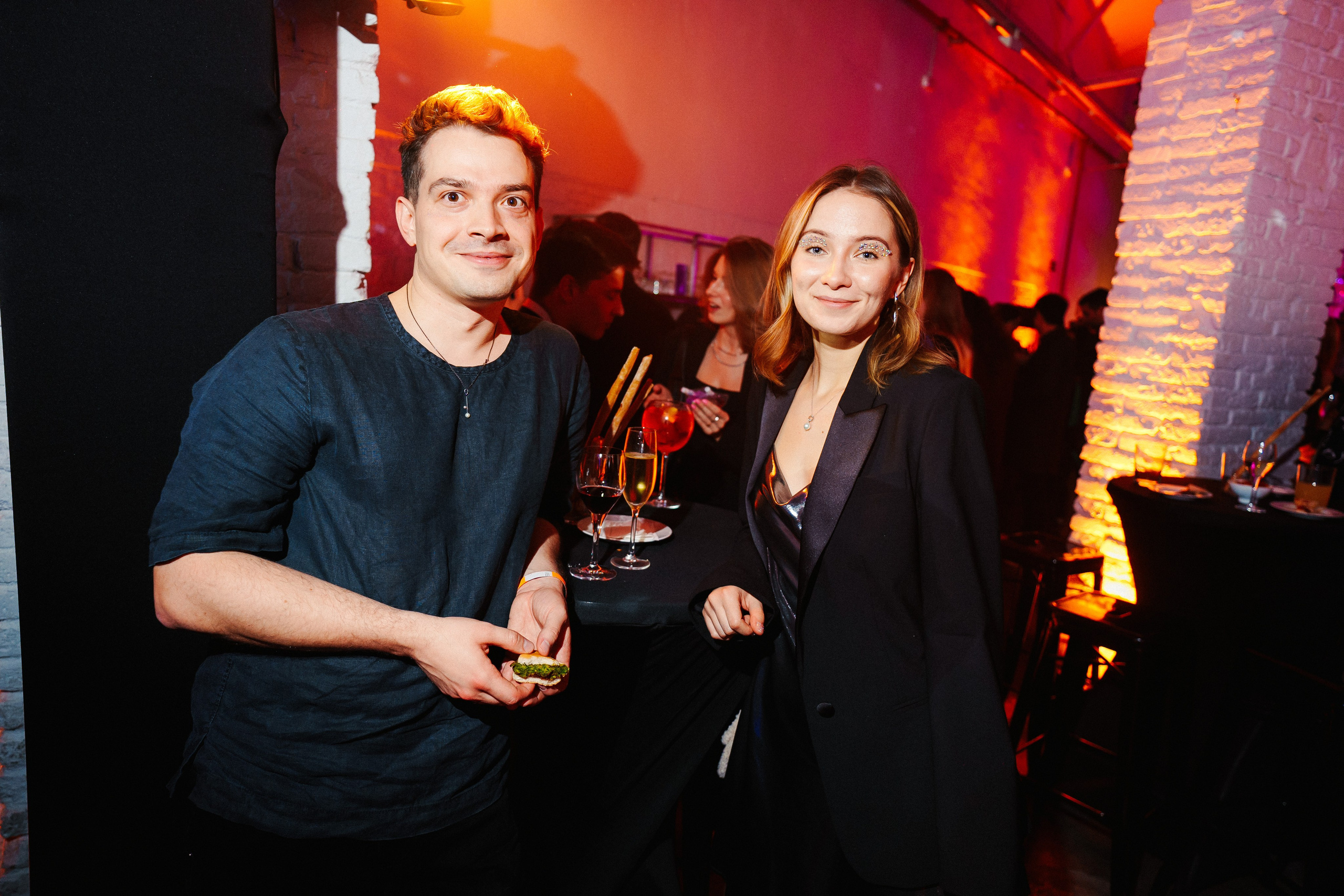 Barcelona — We shine together. Foto • Video • Produktion • Luftbildaufnahmen • Erstellung von Medien