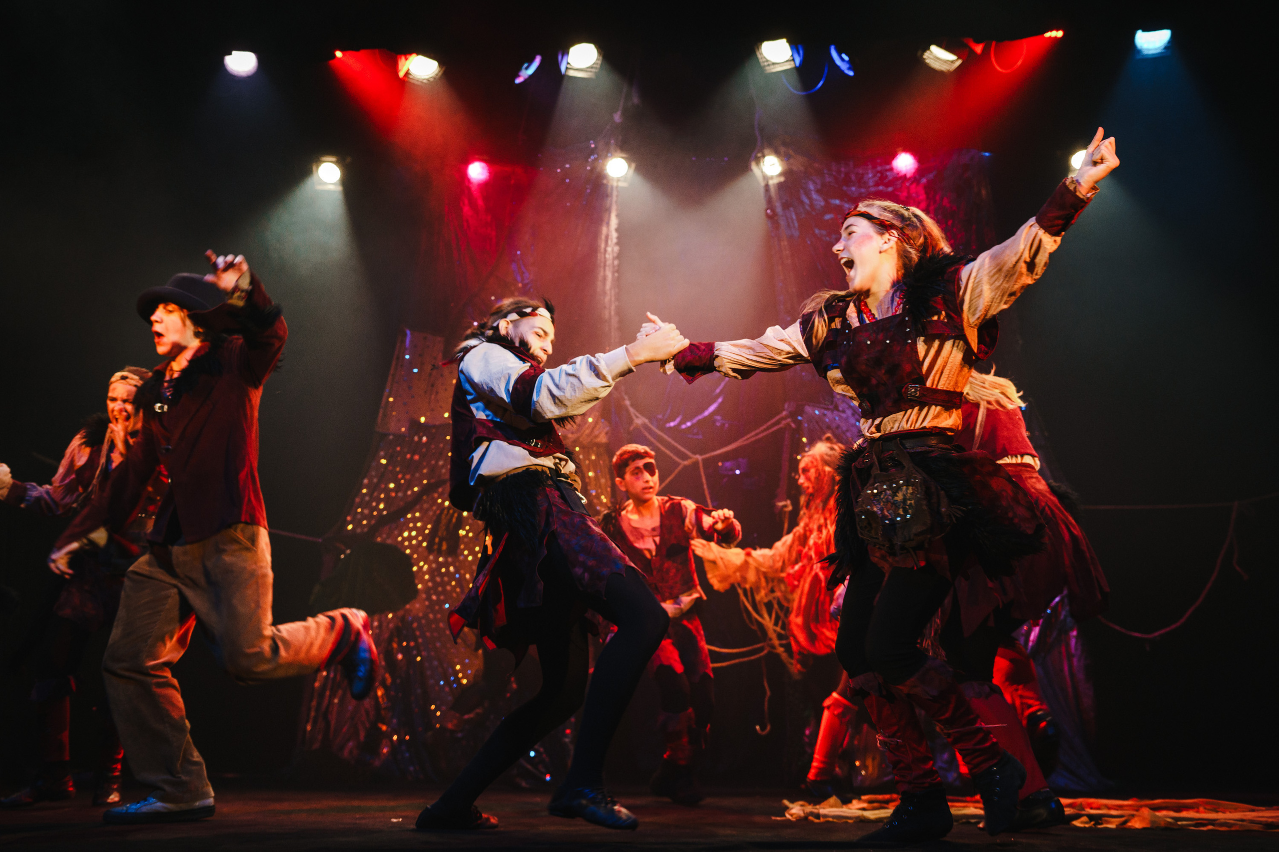 Театр «Сорванцы». Ронни — дочь разбойника. Photo • Video • Production • Aerial • Media Creation