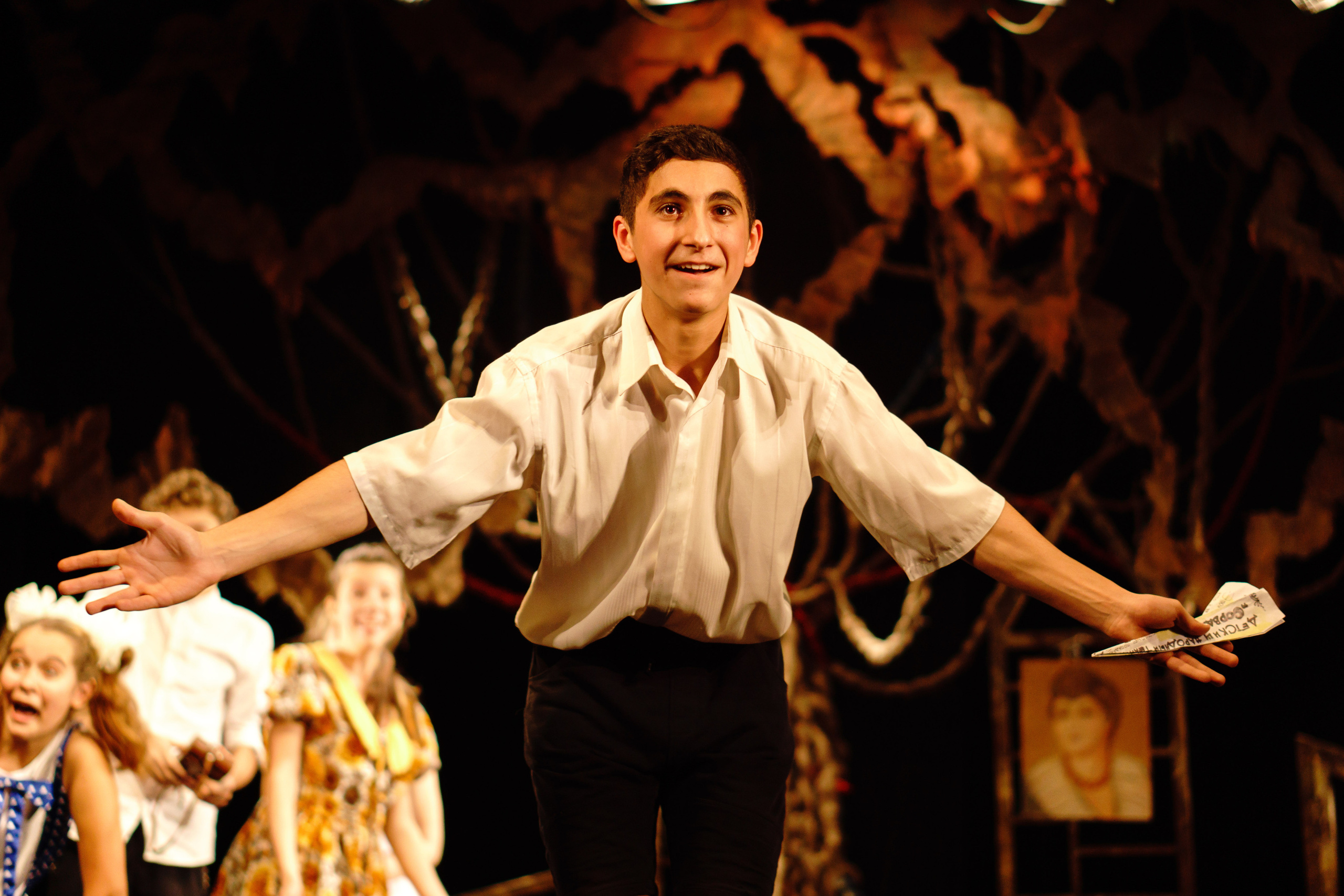 Театр «Сорванцы». Манюня. Фото • Відео • Аерозйомка • Контент для бізнесу