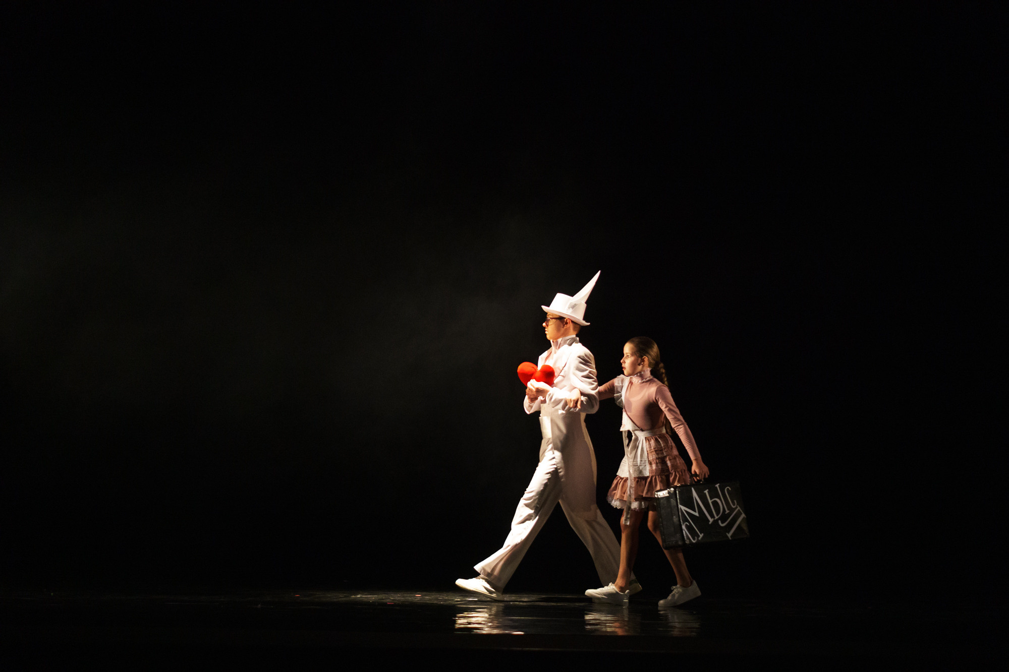 Лена Пуль. Алиса. Фото • Видео • Аэросъемка • Контент для бизнеса