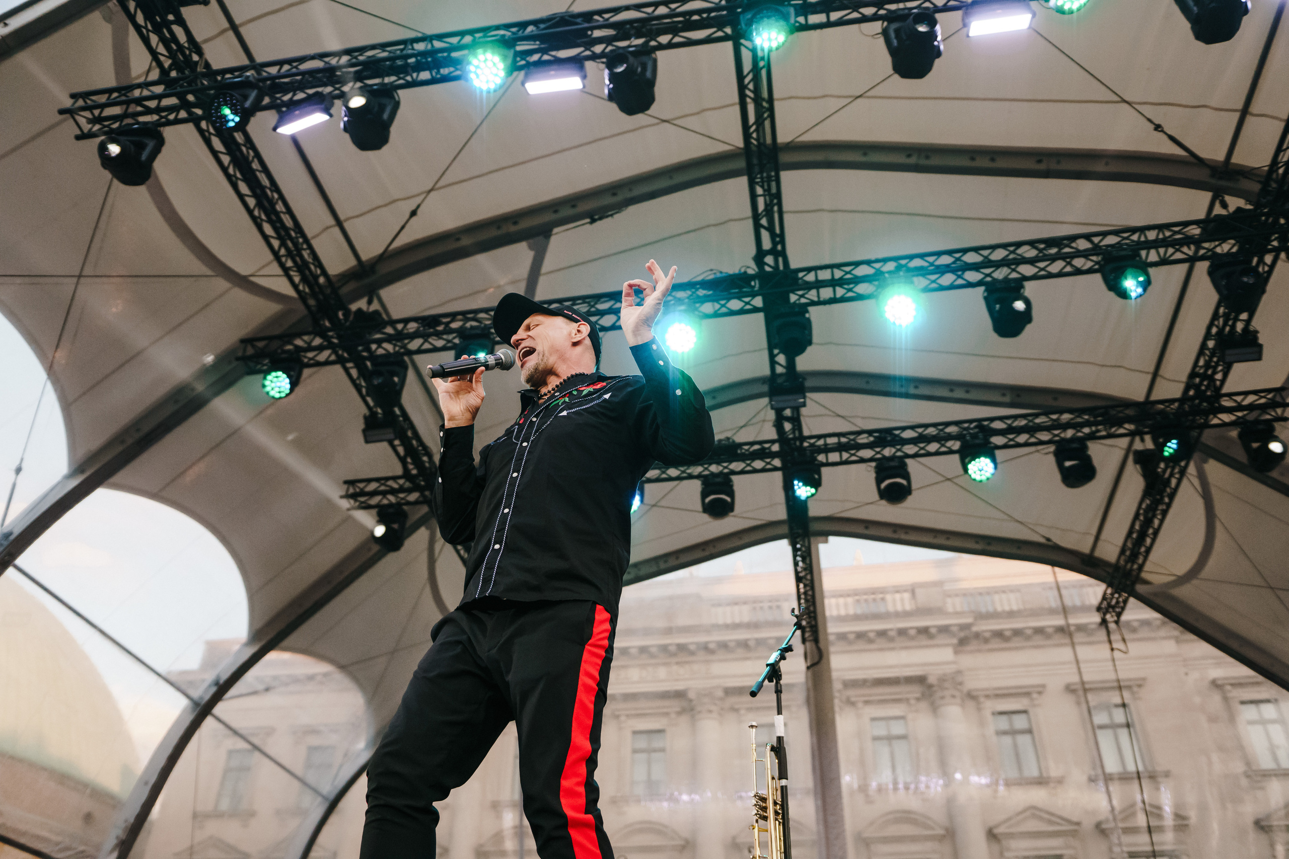 Life Will Win. Berlin. Photo • Video • Production • Aerial • Media Creation