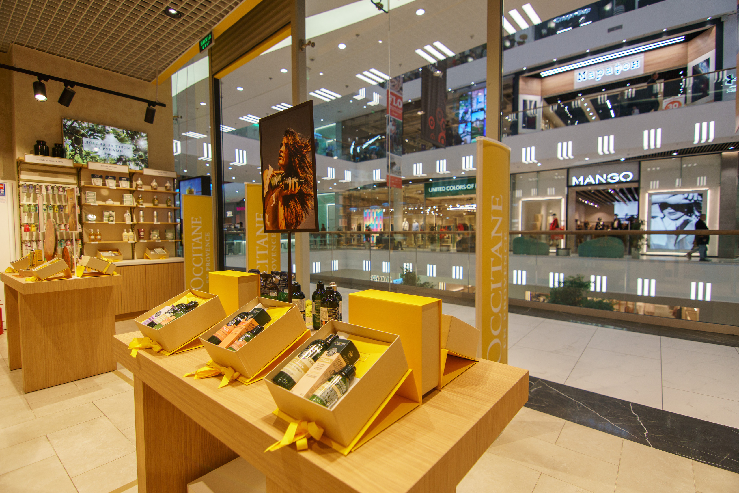 L'Occitane. Foto • Video • Produktion • Luftbildaufnahmen • Erstellung von Medien