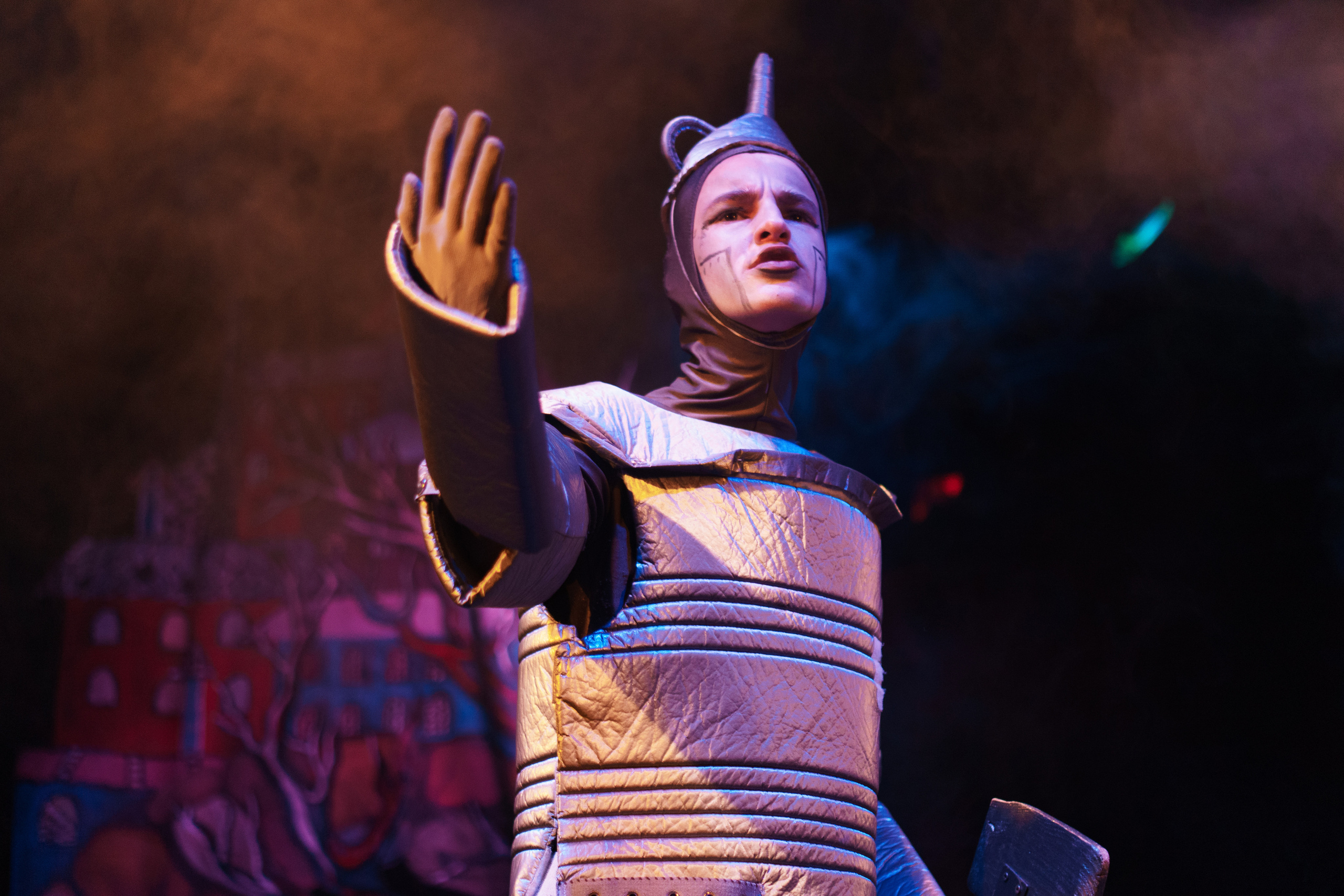 Театр «Сорванцы». Волшебник Изумрудного города. Фото • Видео • Аэросъемка • Контент для бизнеса