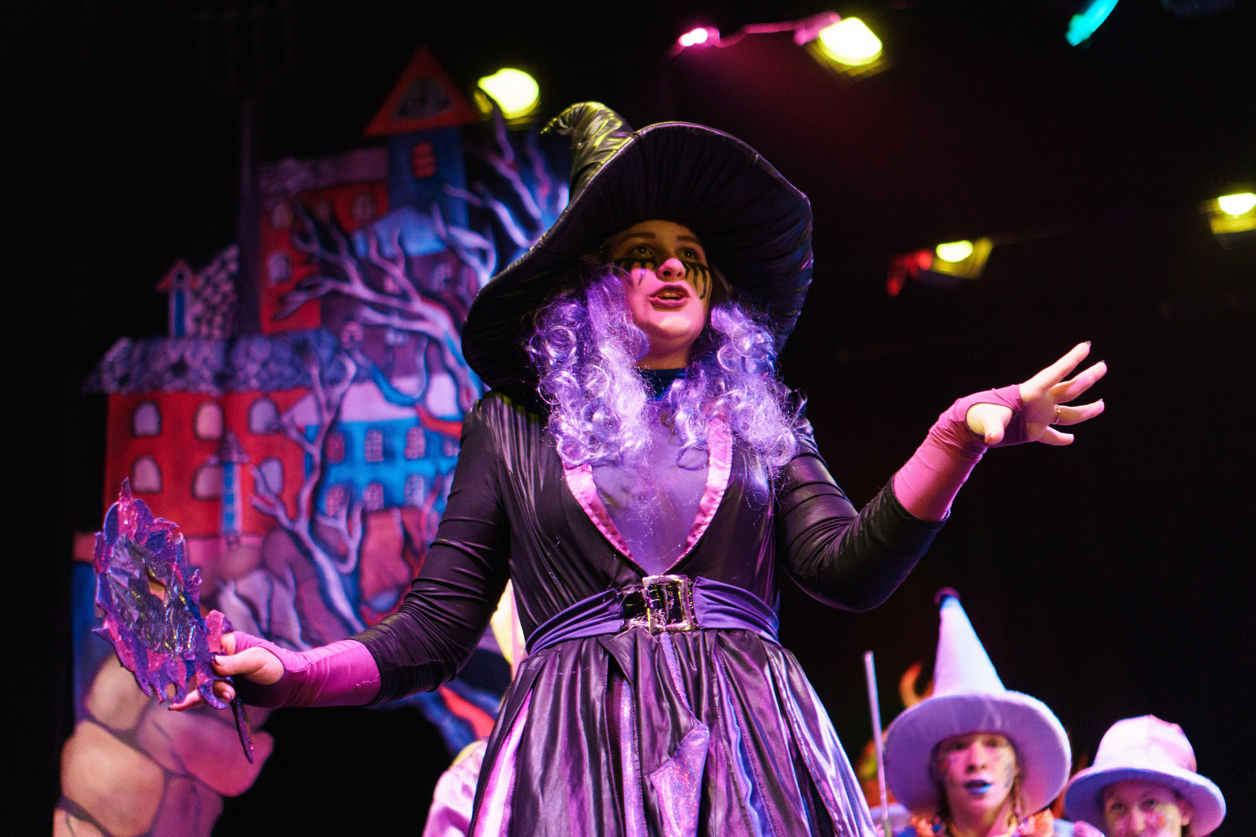 Театр «Сорванцы». Волшебник Изумрудного города. Фото • Видео • Аэросъемка • Контент для бизнеса