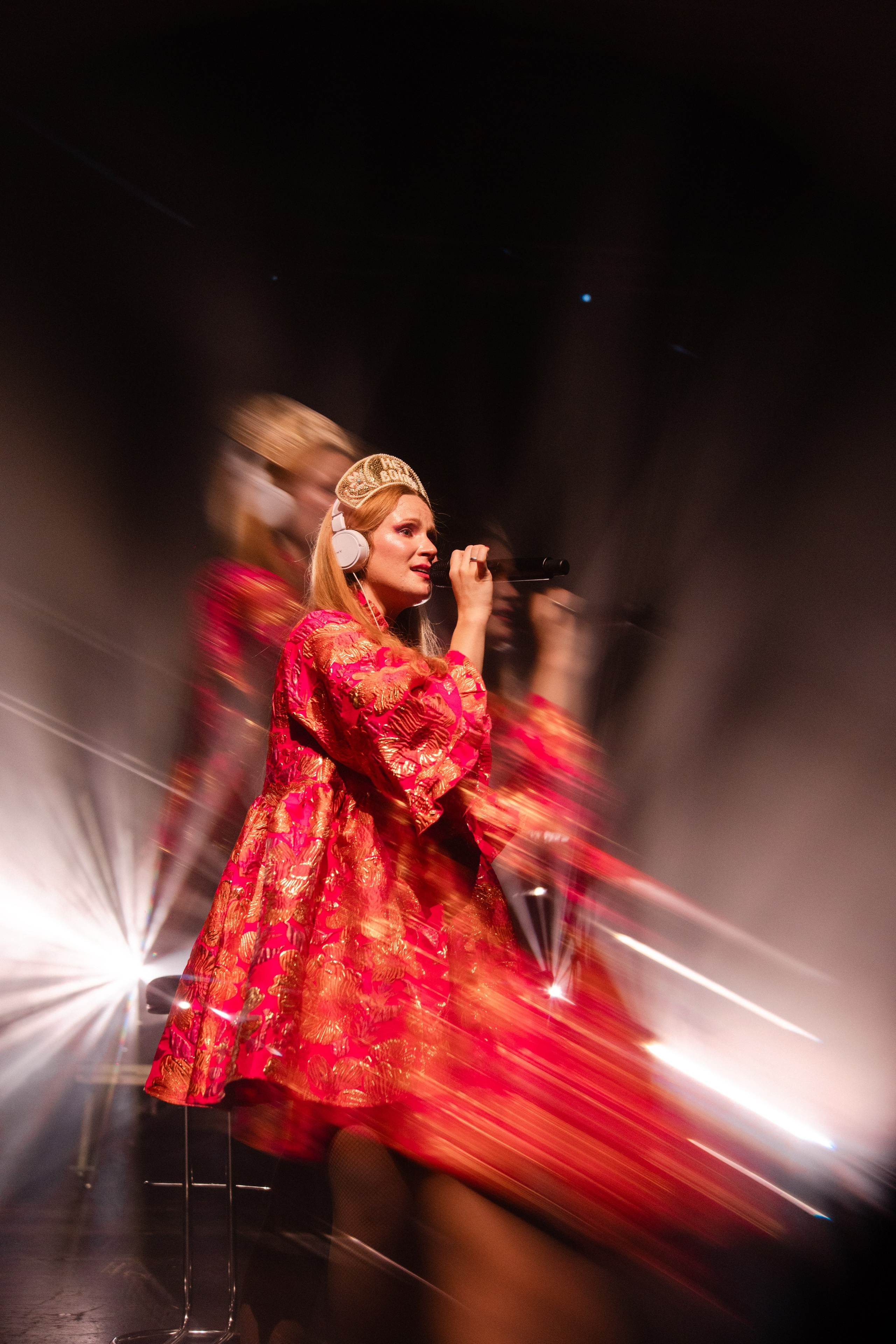 ИNОЙ — Монеточка. Frankfurt — Jahrhunderthalle. Фото • Видео • Аэросъемка • Контент для бизнеса