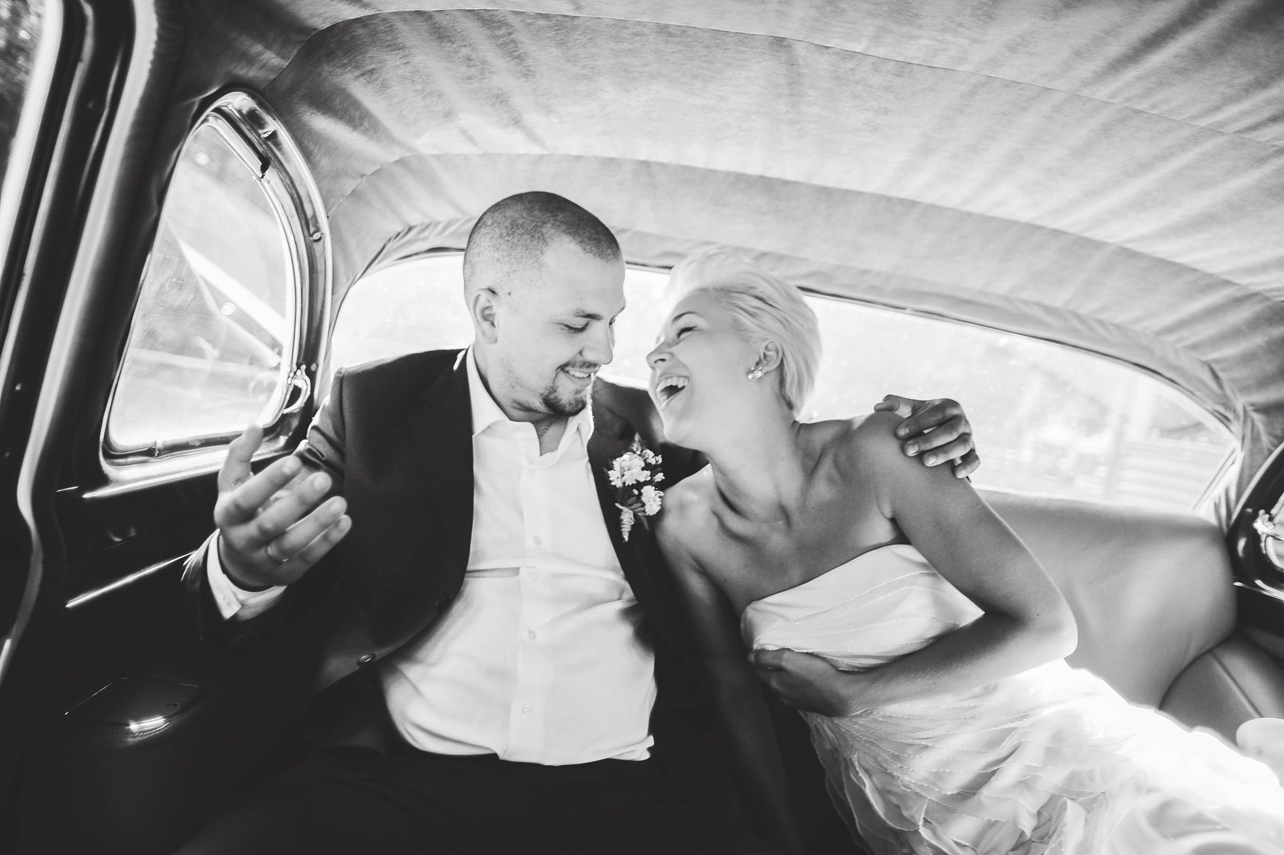 Anna and Vladimir. St.-Petersburg. Family and wedding photographer in Norway Bublik Polina