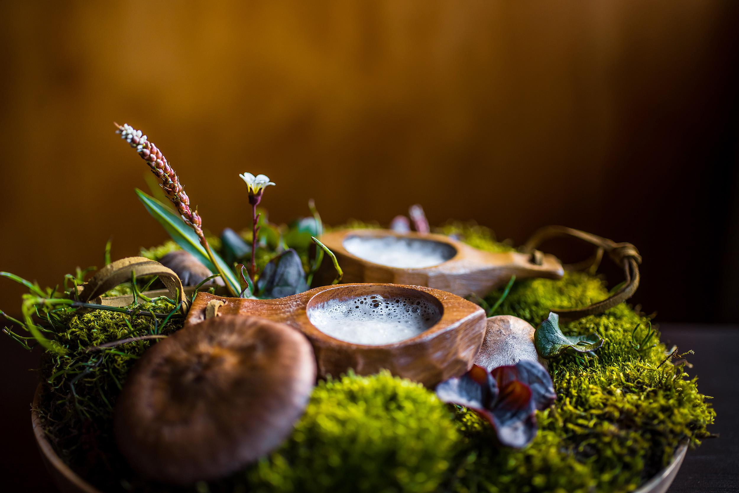 Dishes. Family and wedding photographer in Norway Bublik Polina