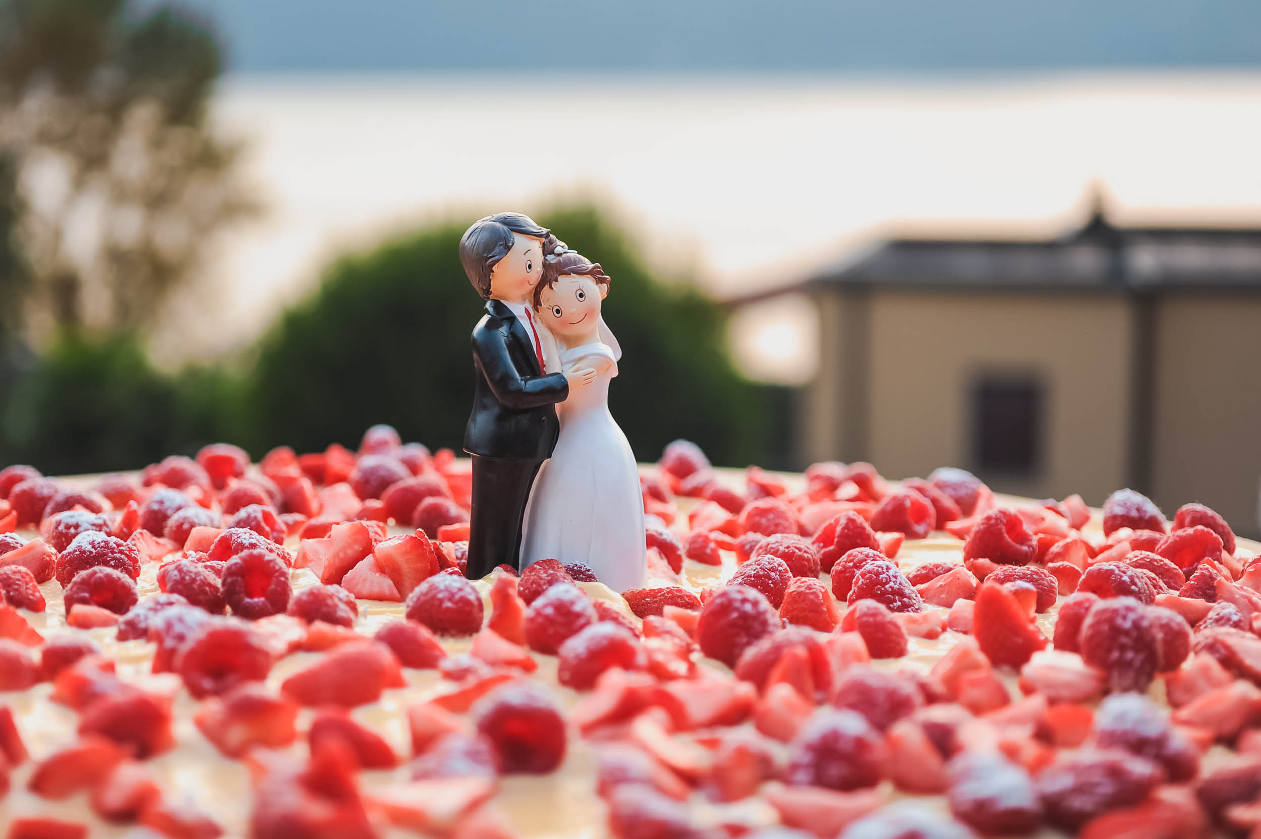 Roberto and Elena. Lago di Como. Family and wedding photographer in Norway Bublik Polina