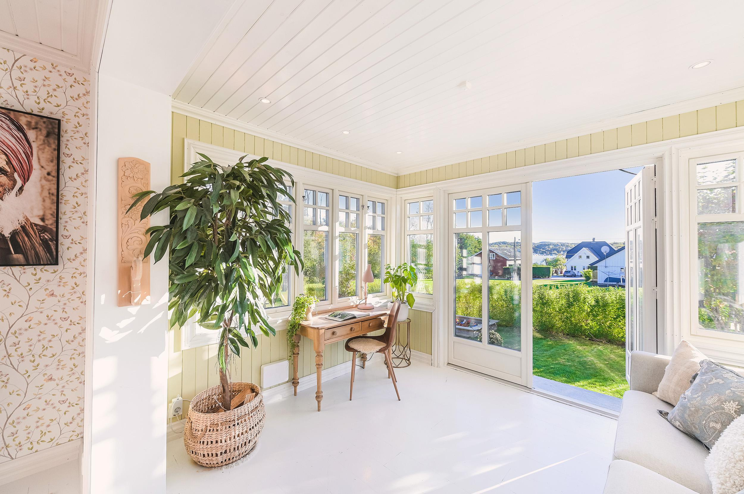 -7-. Family and wedding photographer in Norway Bublik Polina