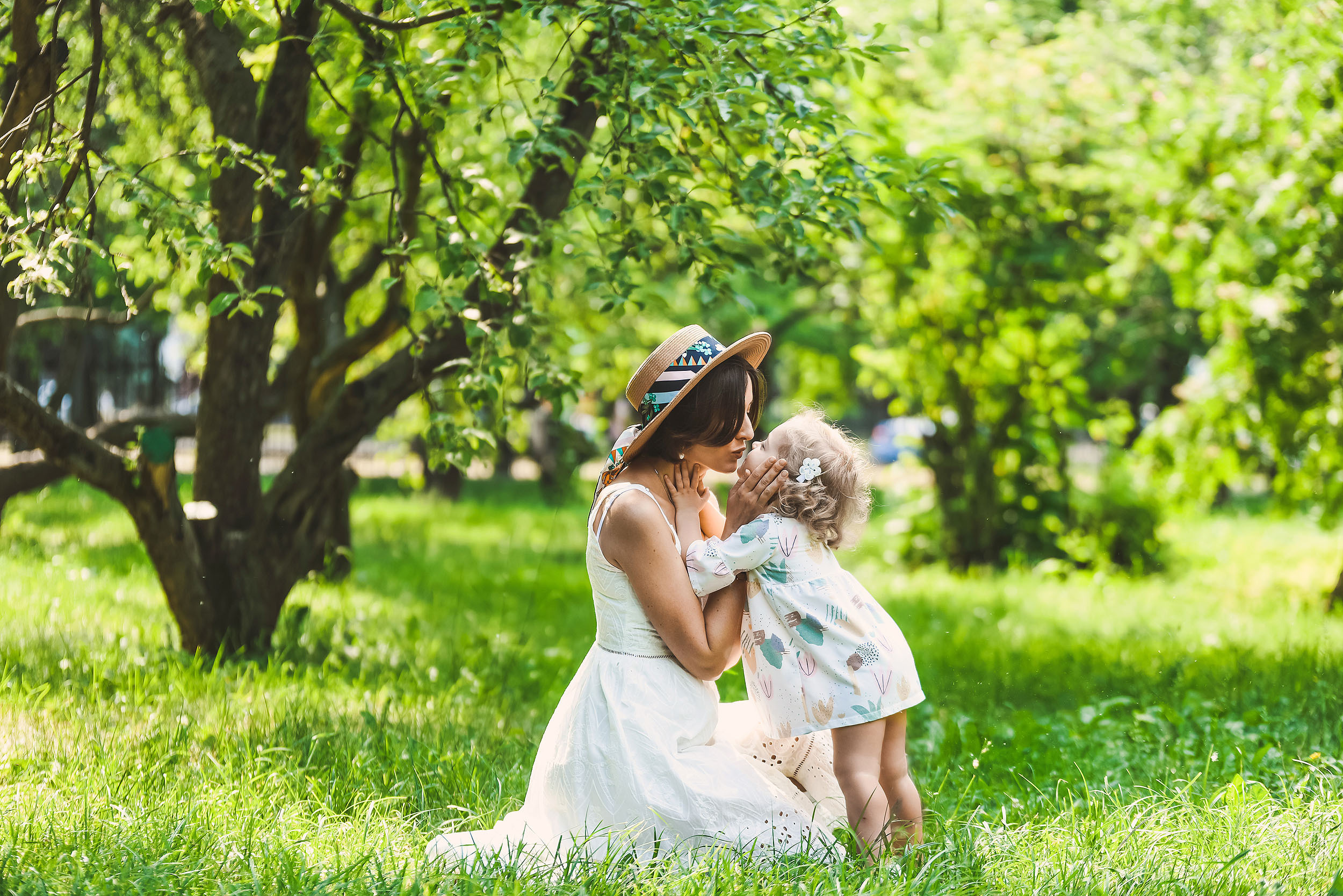 Anna, Euvgeniy, Polina and Miron soon. Family and wedding photographer in Norway Bublik Polina