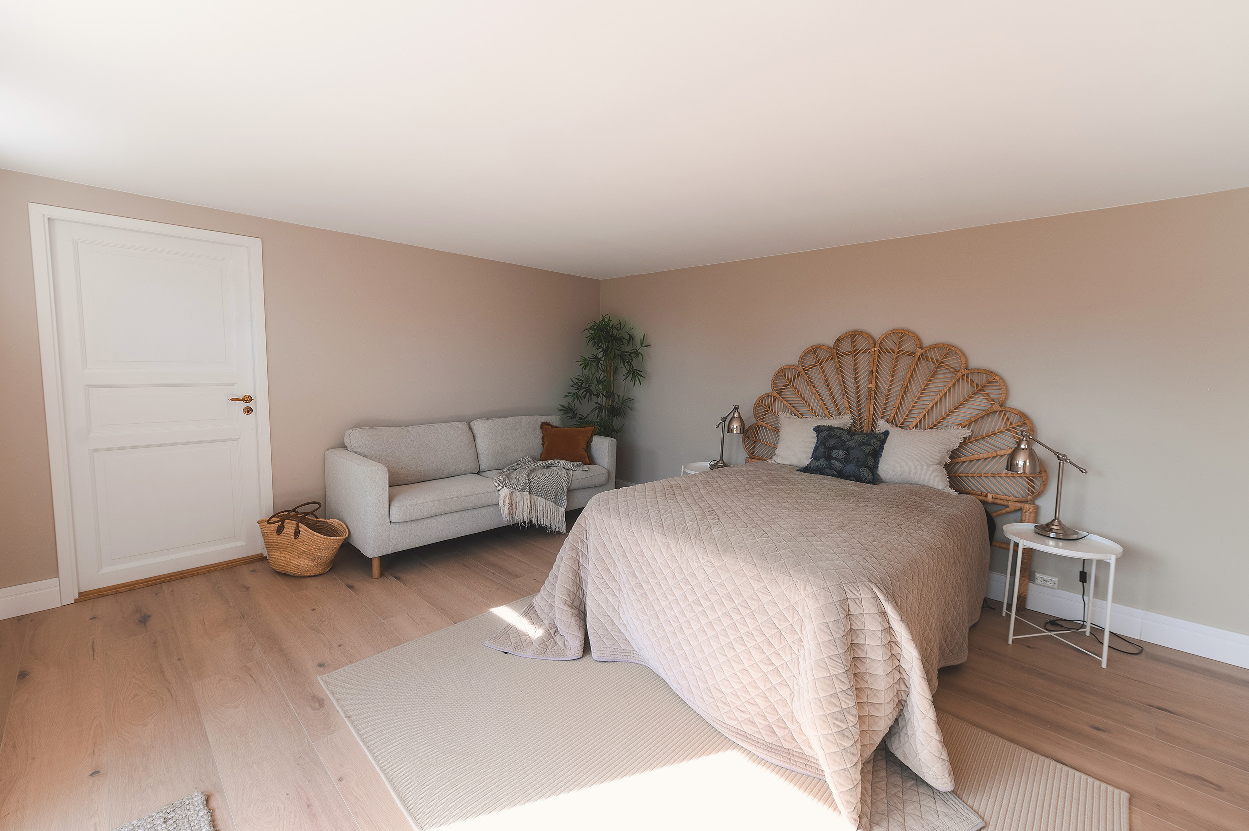 -5-. Family and wedding photographer in Norway Bublik Polina