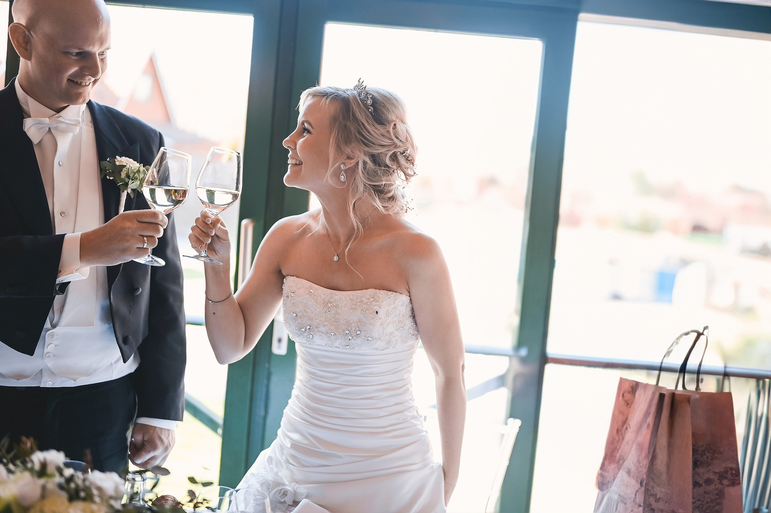 6 mai Caroline and Eirik. Family and wedding photographer in Norway Bublik Polina