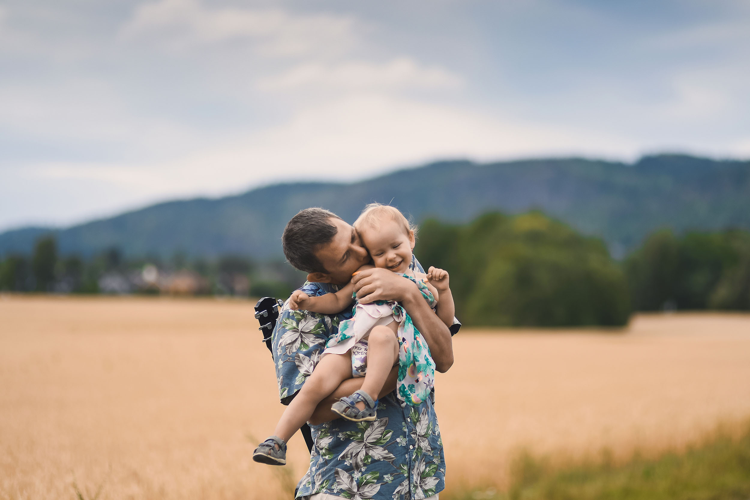 Mariya, Denis and two princesses. Family and wedding photographer in Norway Bublik Polina