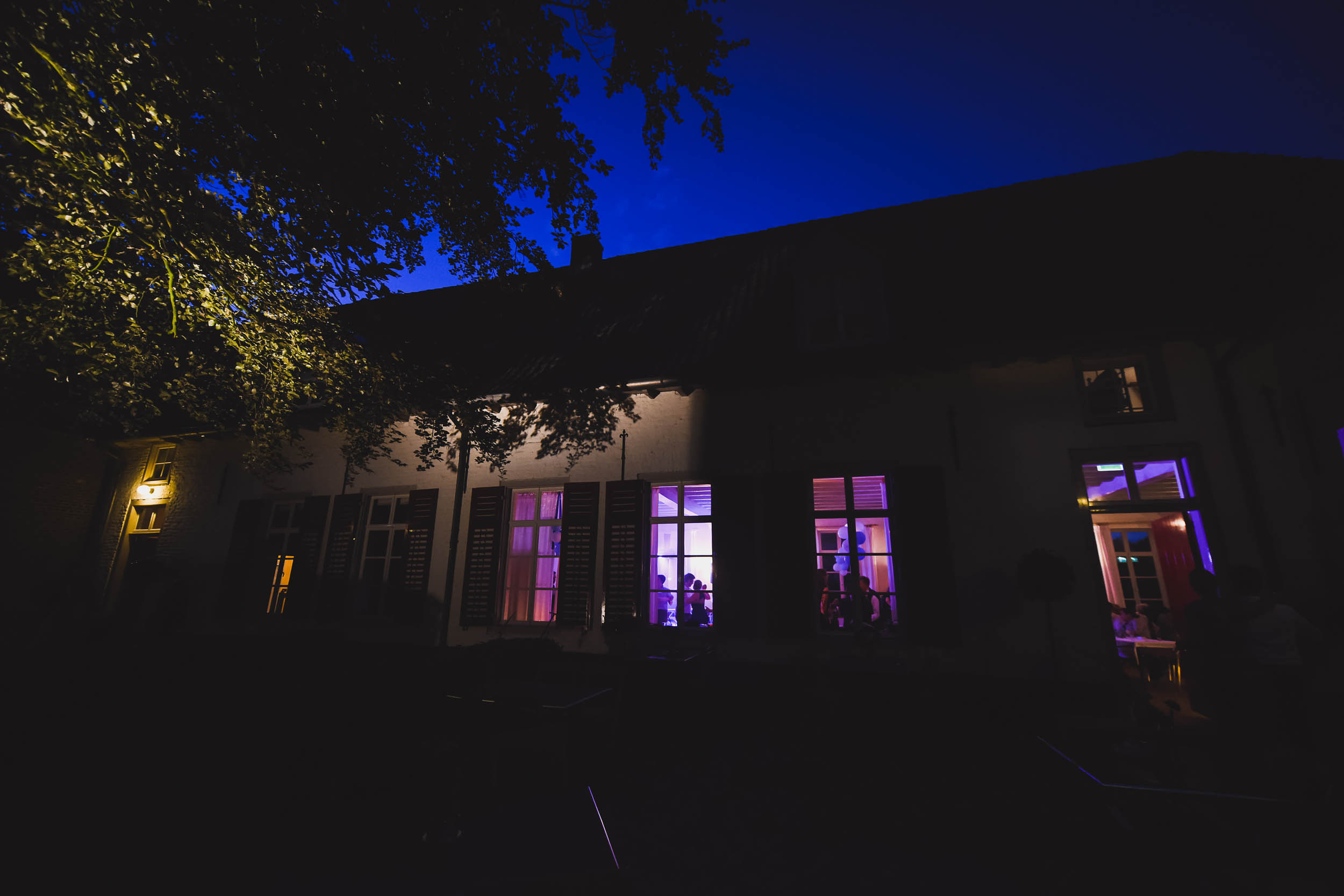 Kseniya and Kurt. Netherlands. Family and wedding photographer in Norway Bublik Polina