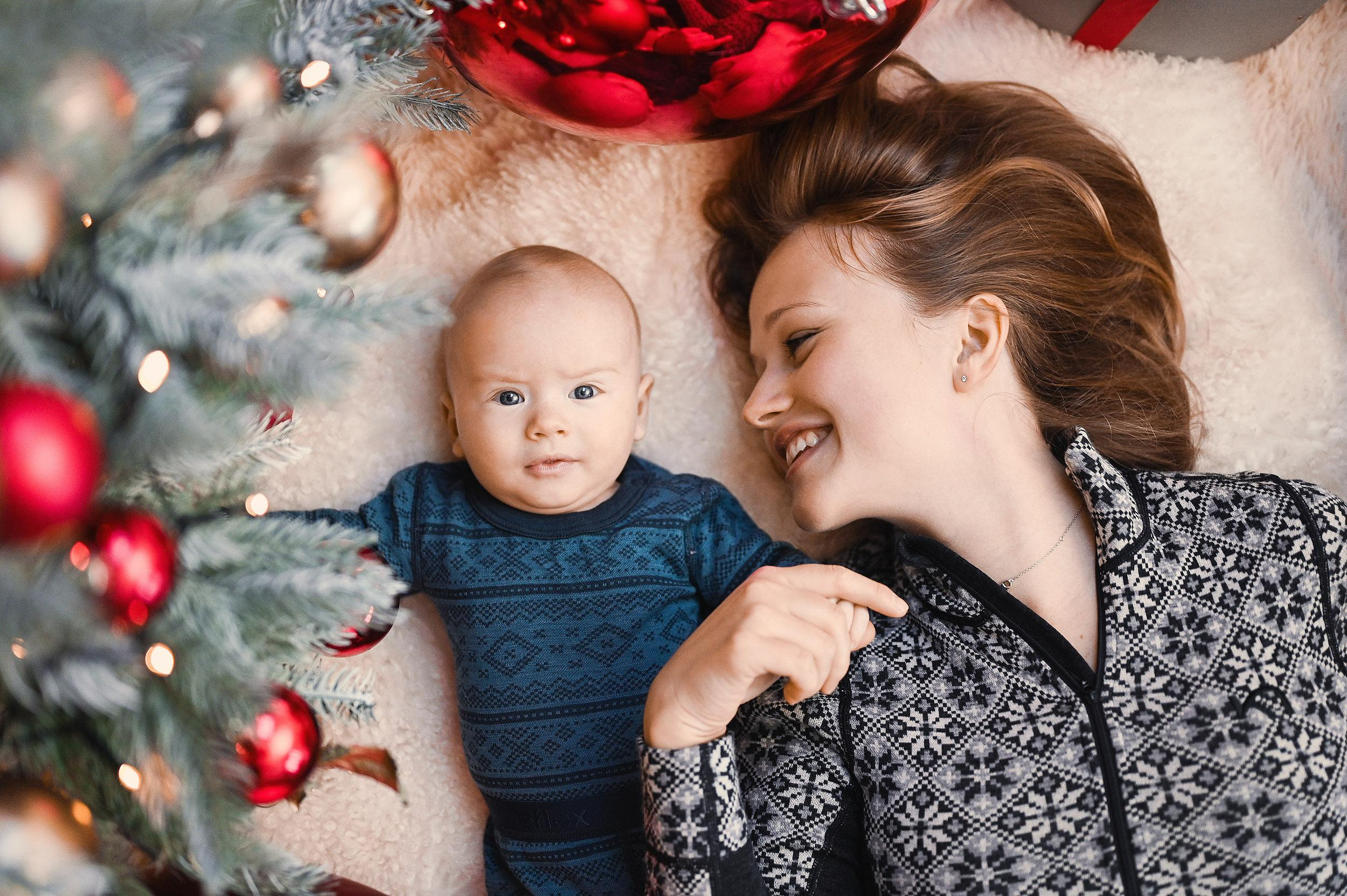 Alina and son. Family and wedding photographer in Norway Bublik Polina