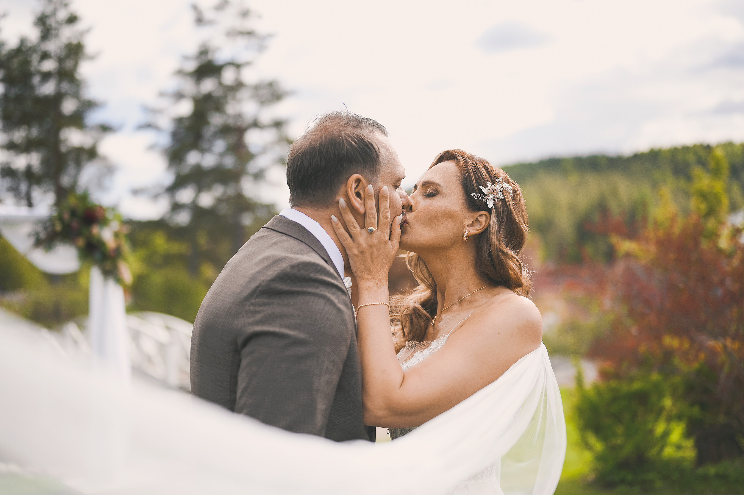 Mai i Losby Gård. Family and wedding photographer in Norway Bublik Polina