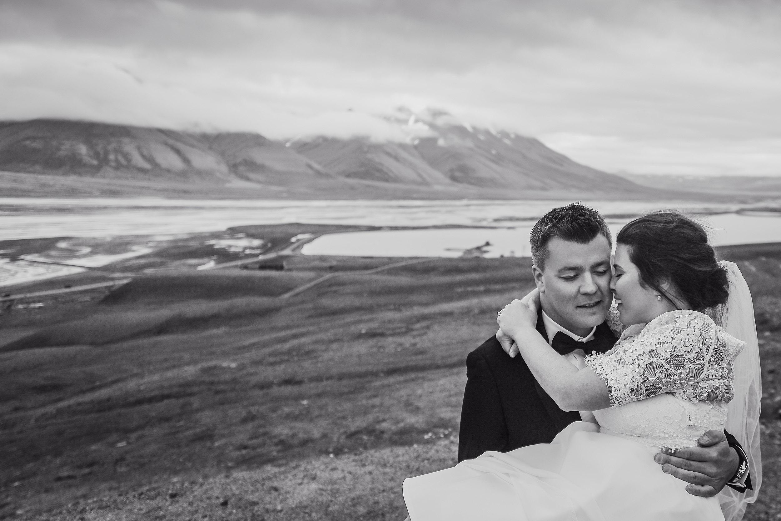 Ida and Tommy. Svalbard. Family and wedding photographer in Norway Bublik Polina