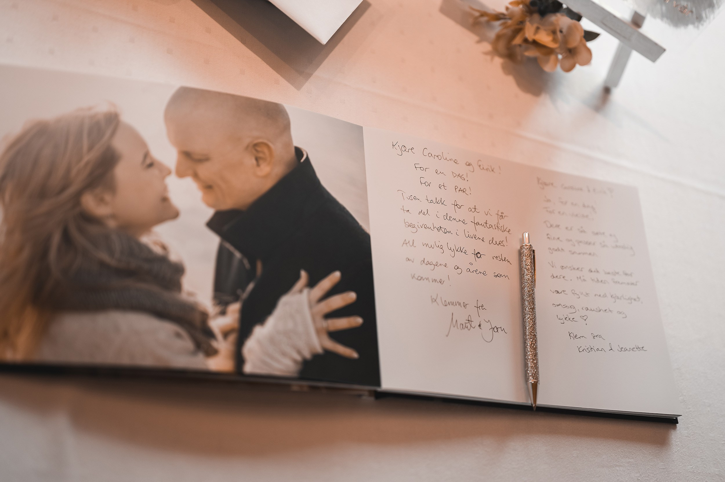 6 mai Caroline and Eirik. Family and wedding photographer in Norway Bublik Polina