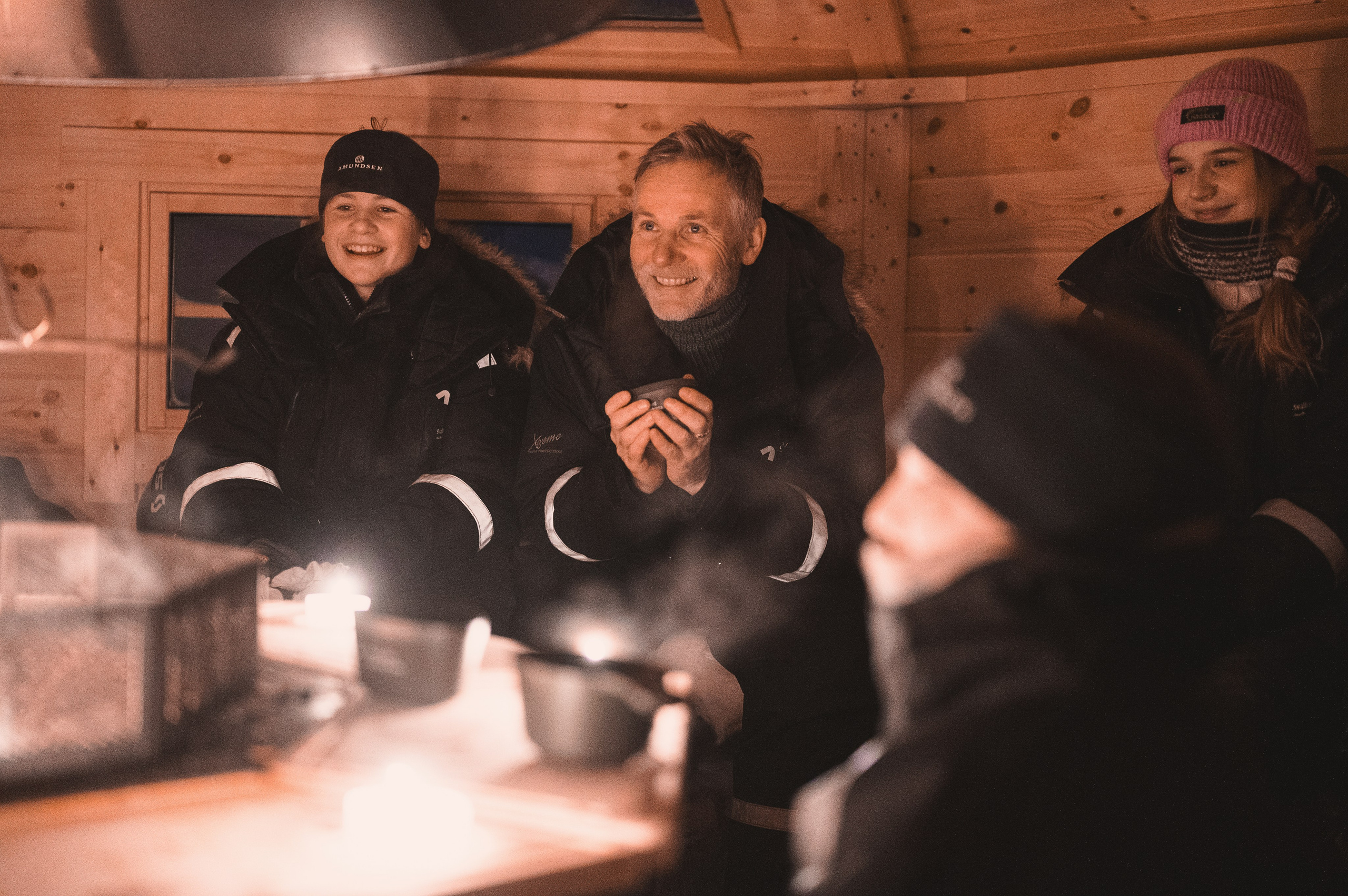 Svalbard february 2024. Family and wedding photographer in Norway Bublik Polina