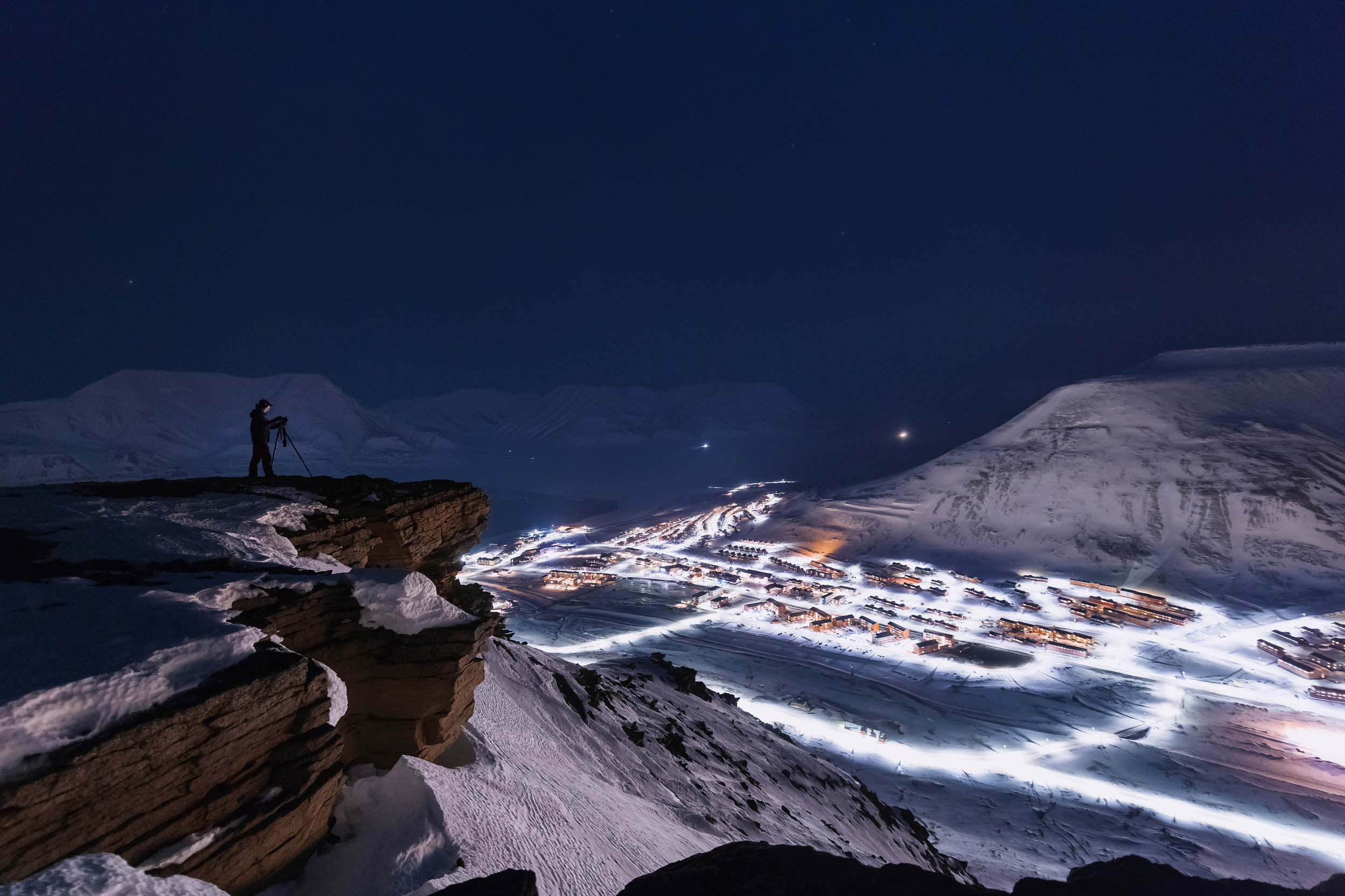 Svalbard. Winter. Night. Family and wedding photographer in Norway Bublik Polina