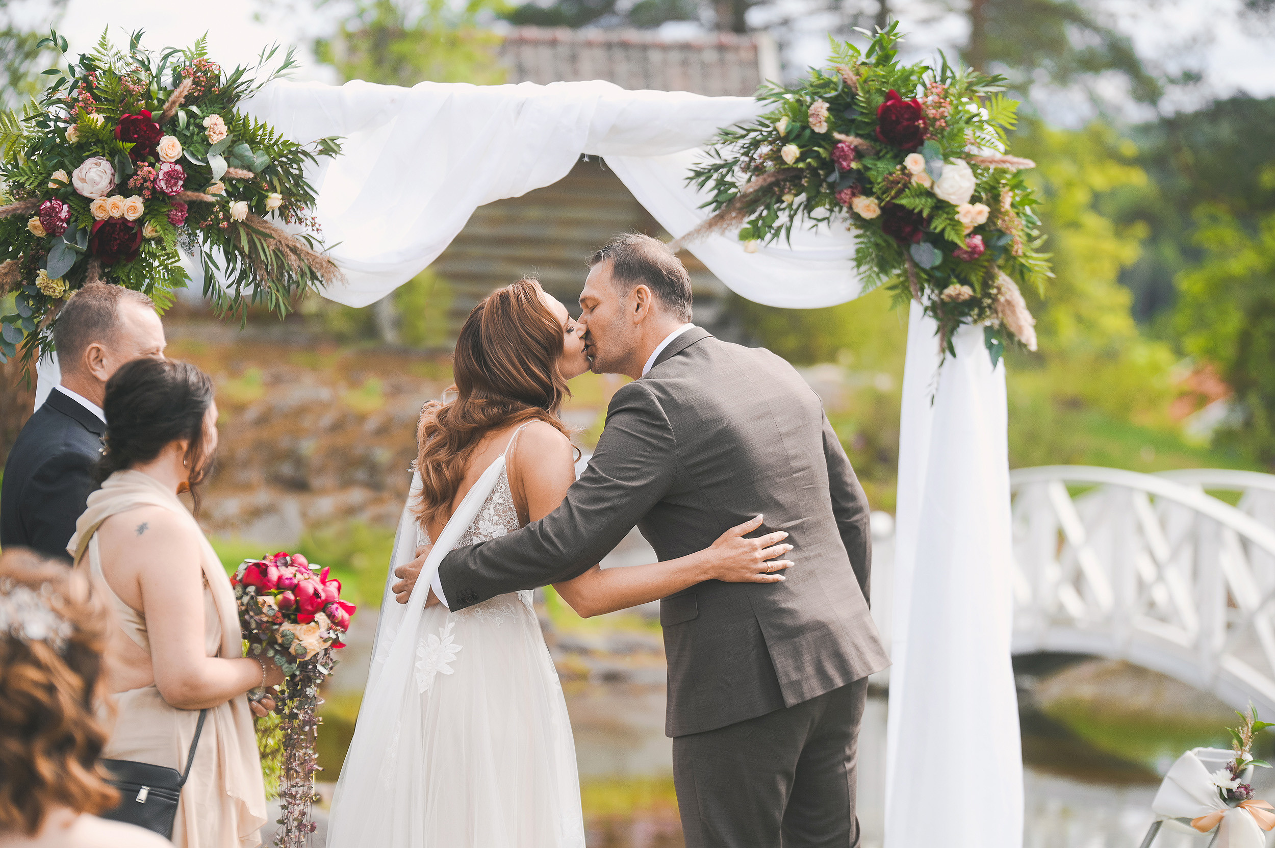 Mai i Losby Gård. Family and wedding photographer in Norway Bublik Polina