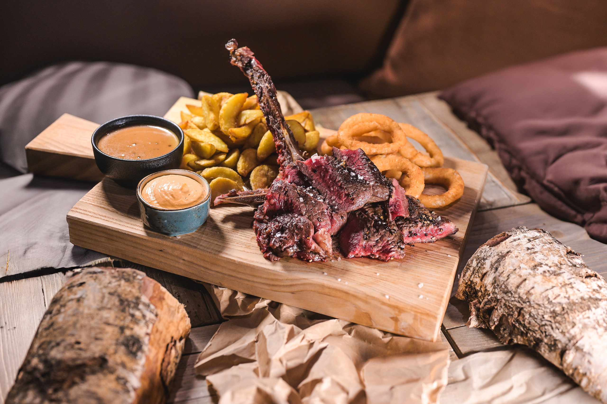 Dishes. Family and wedding photographer in Norway Bublik Polina