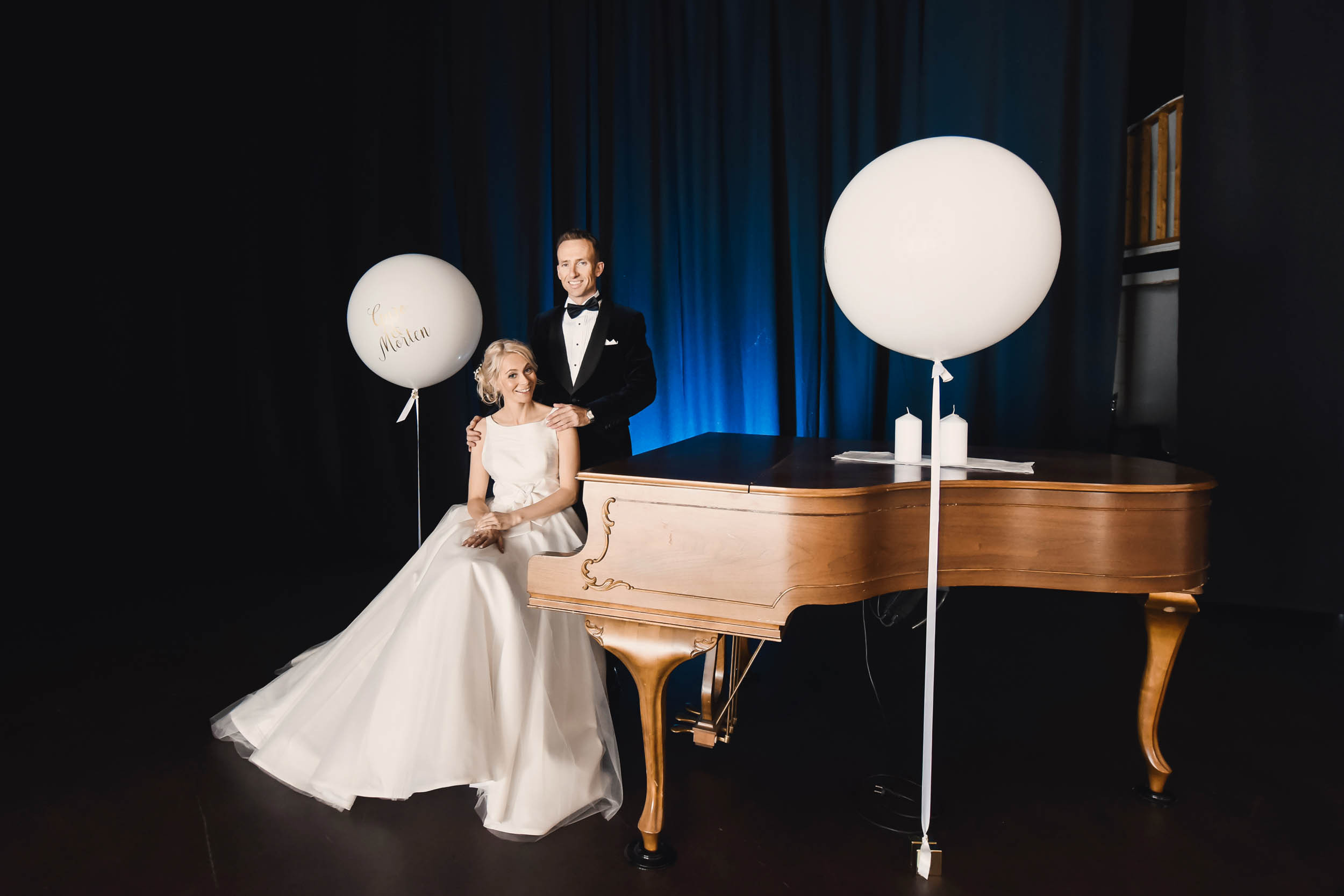 Guro and Morten. Svalbard. Family and wedding photographer in Norway Bublik Polina