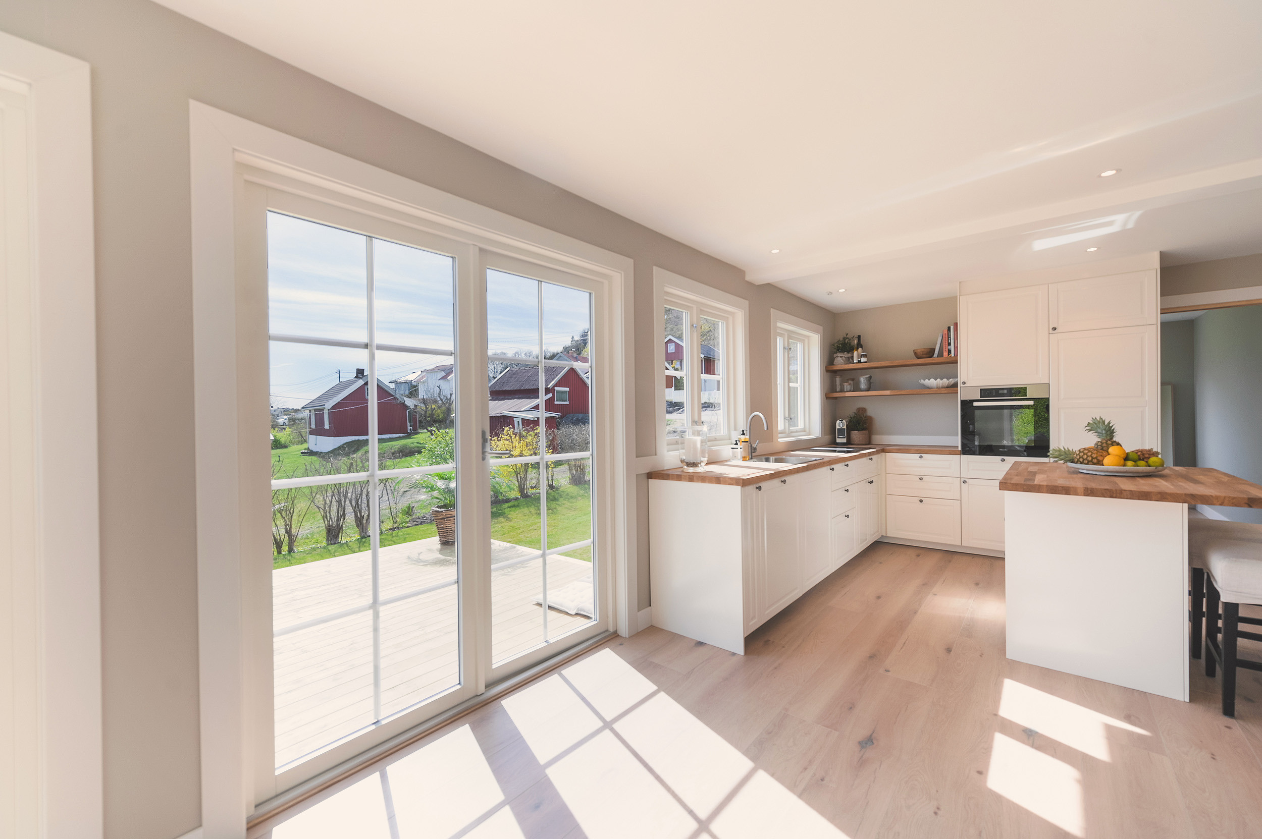 -5-. Family and wedding photographer in Norway Bublik Polina