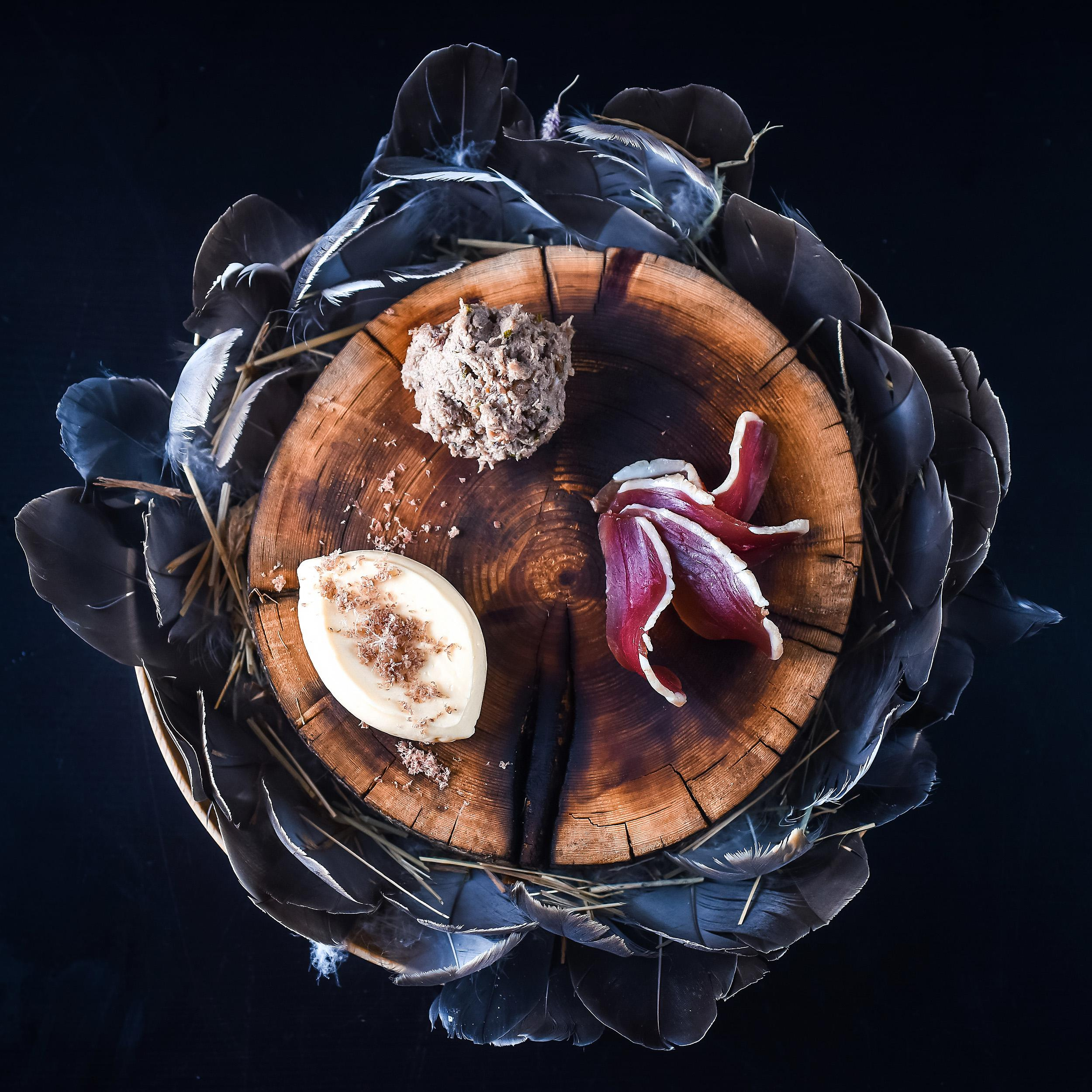 Dishes. Family and wedding photographer in Norway Bublik Polina