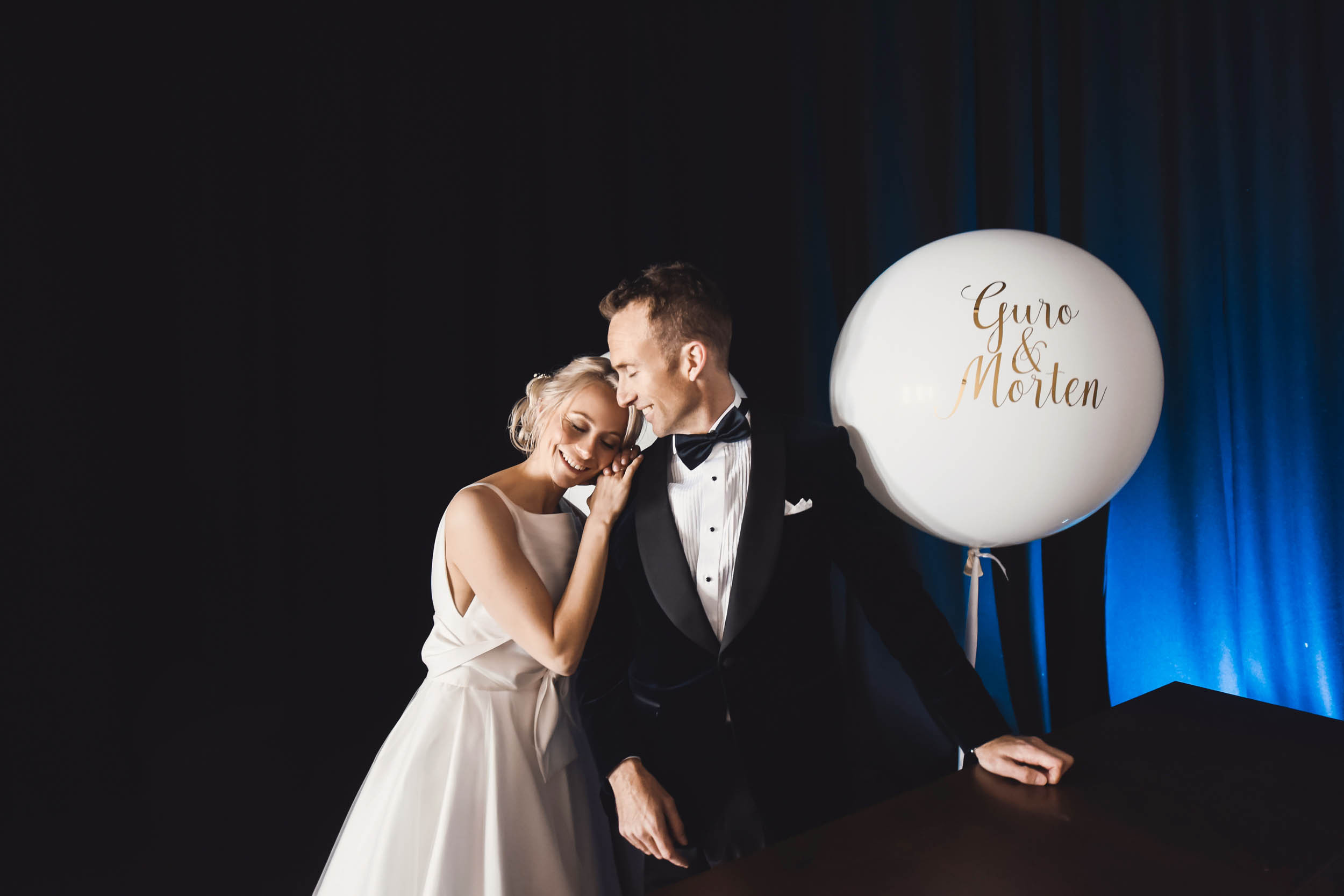 Guro and Morten. Svalbard. Family and wedding photographer in Norway Bublik Polina