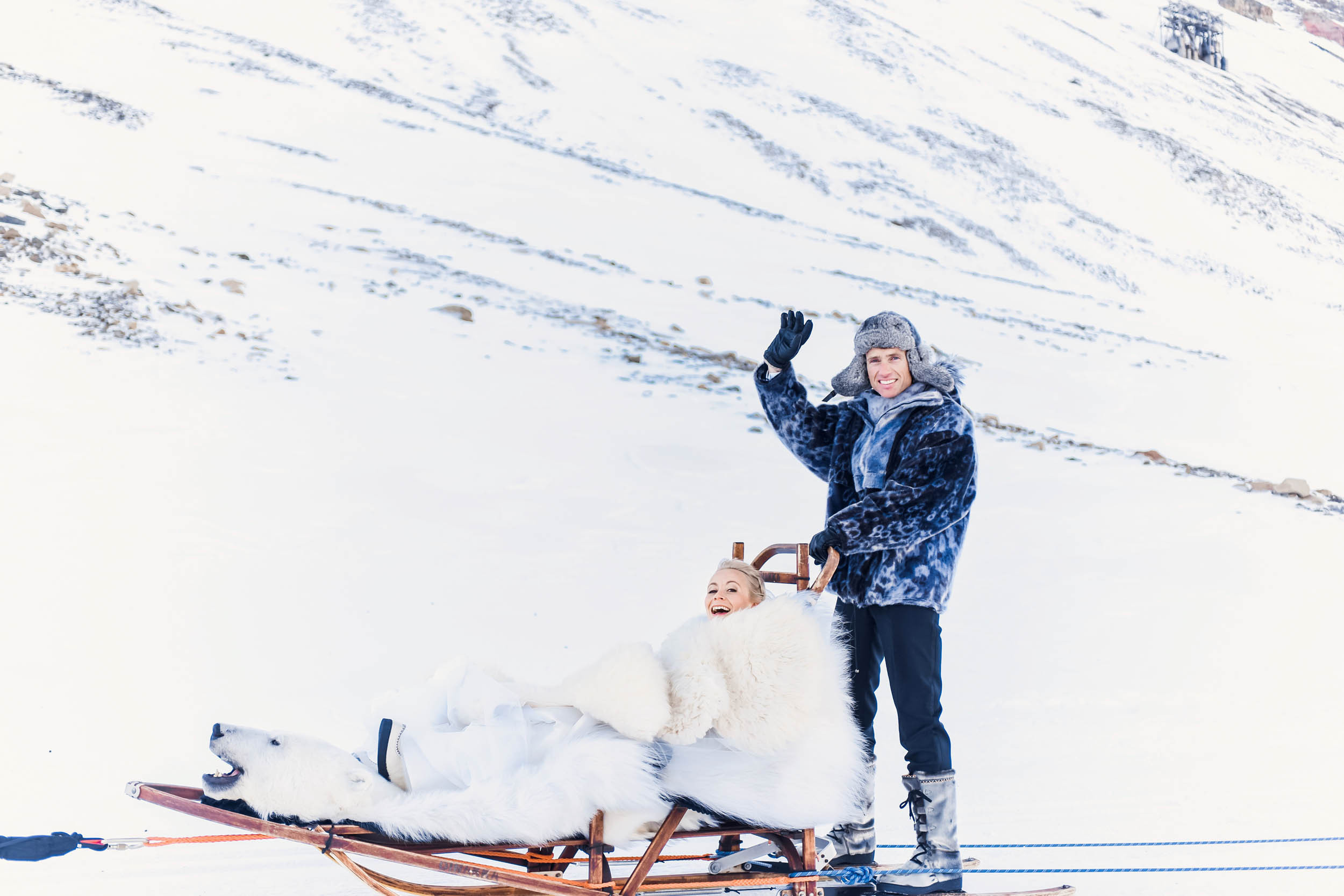 Guro and Morten. Svalbard. Family and wedding photographer in Norway Bublik Polina