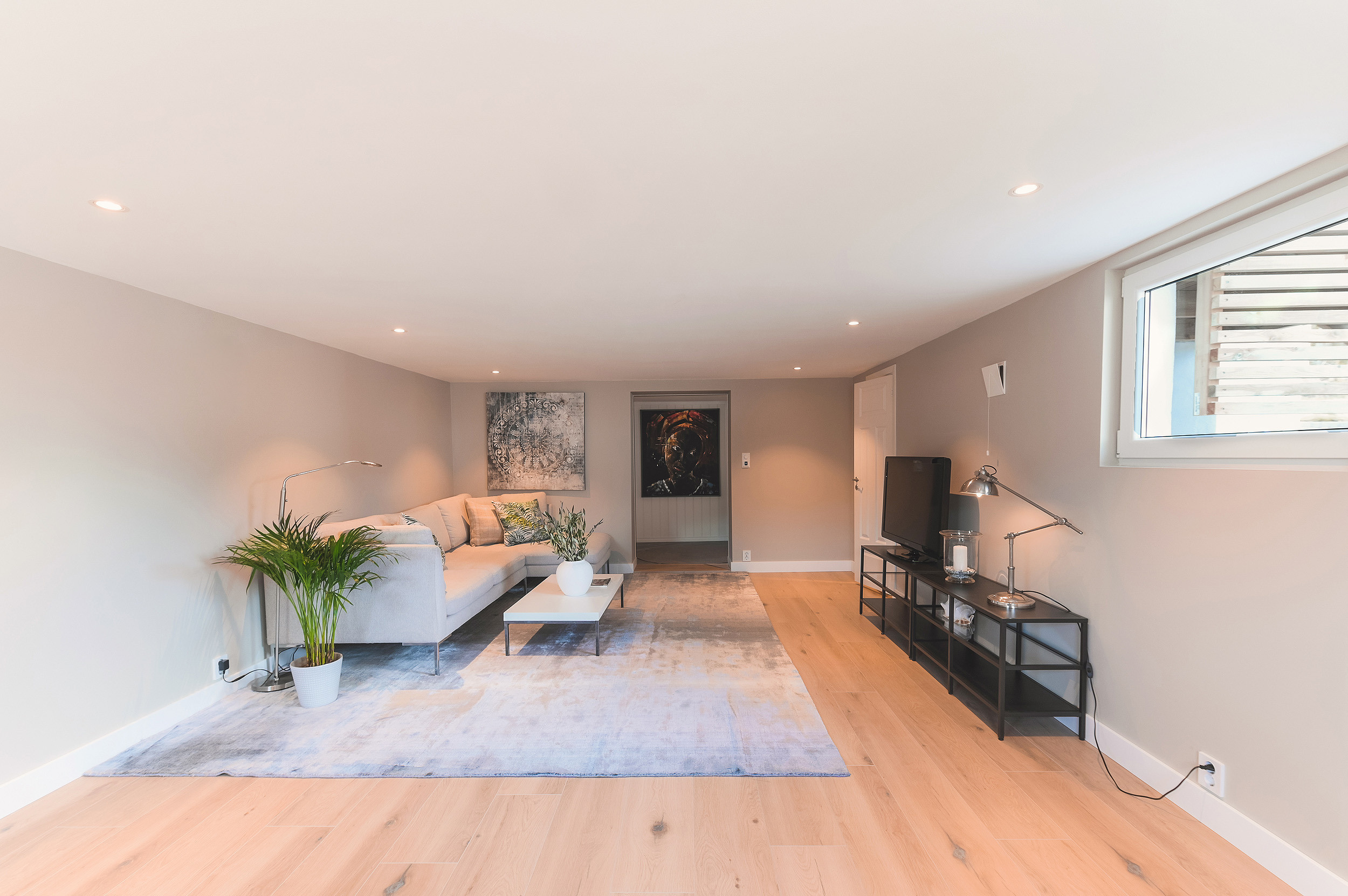 -5-. Family and wedding photographer in Norway Bublik Polina