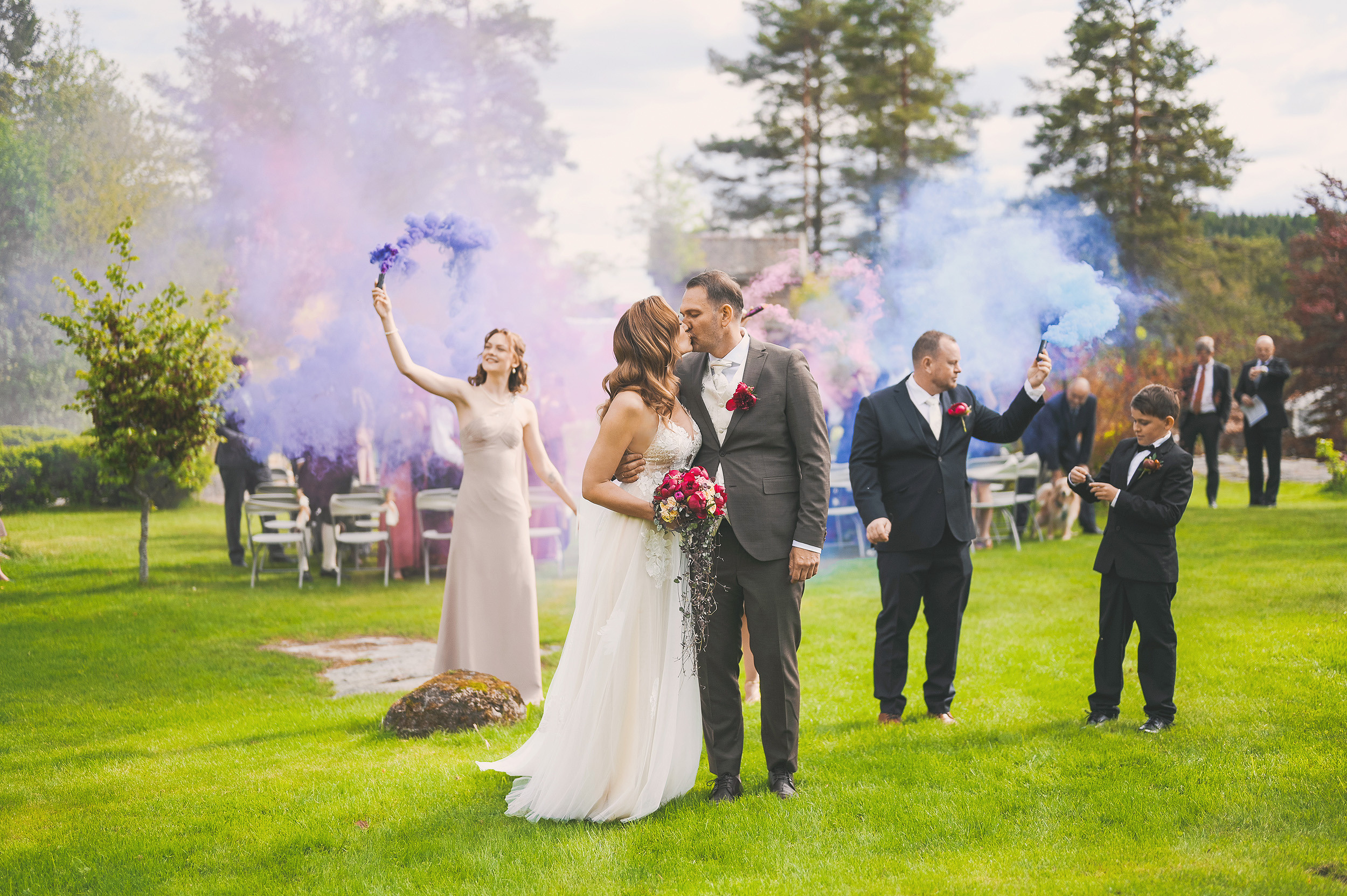 Mai i Losby Gård. Family and wedding photographer in Norway Bublik Polina
