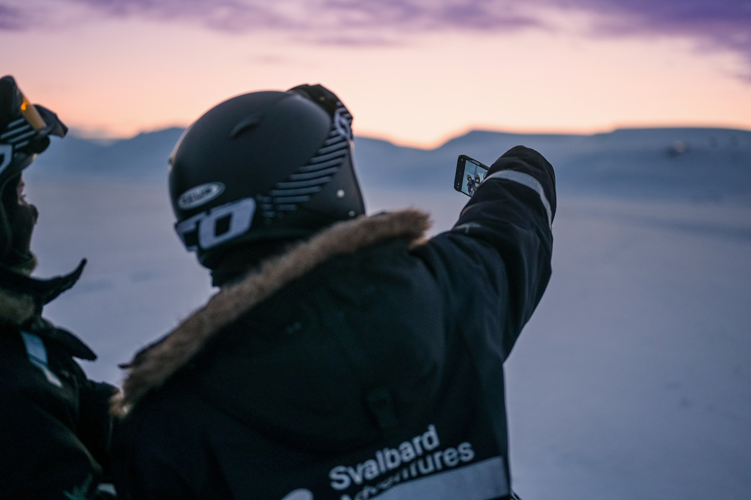 Svalbard february 2024. Family and wedding photographer in Norway Bublik Polina