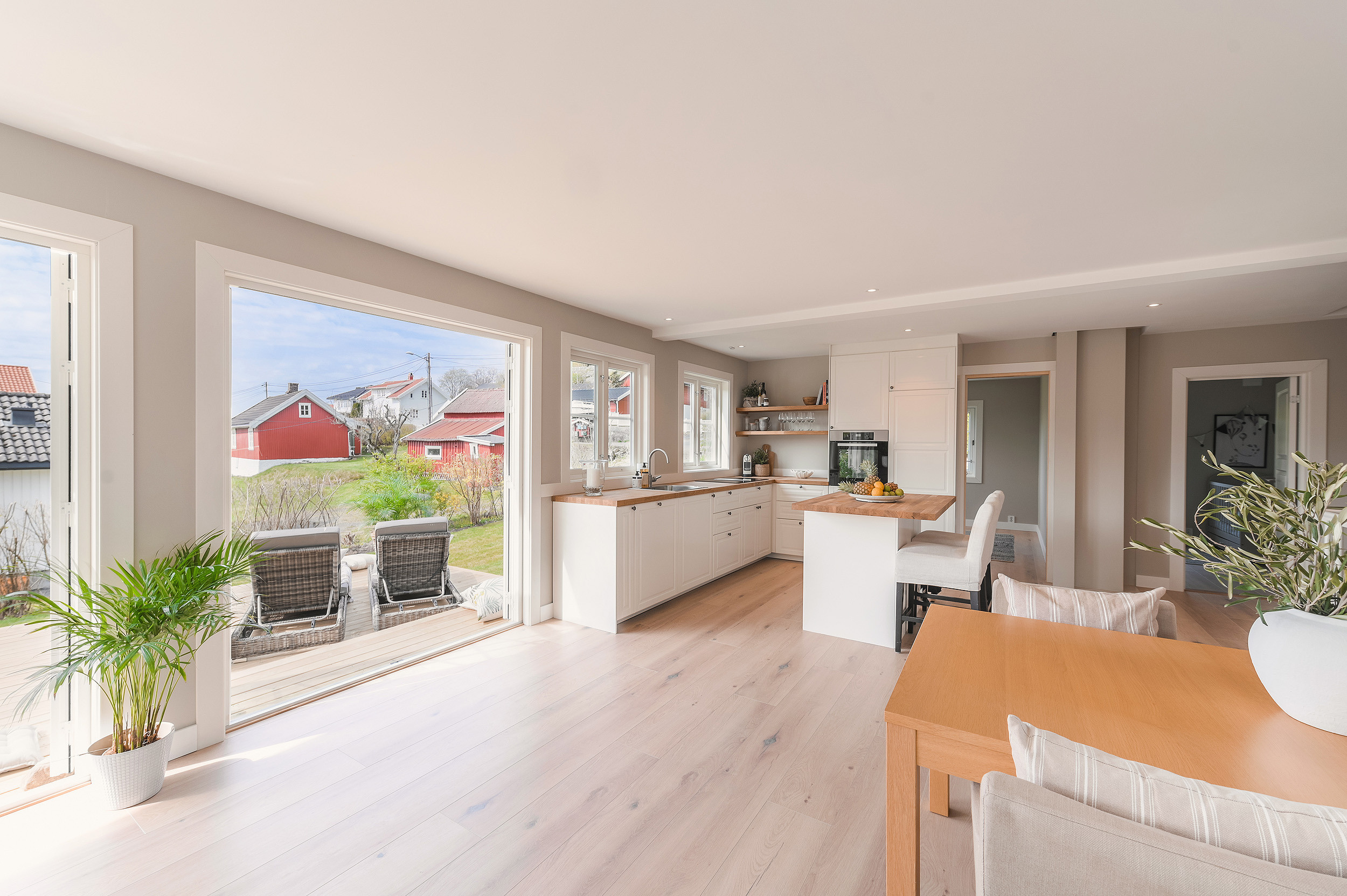 -5-. Family and wedding photographer in Norway Bublik Polina