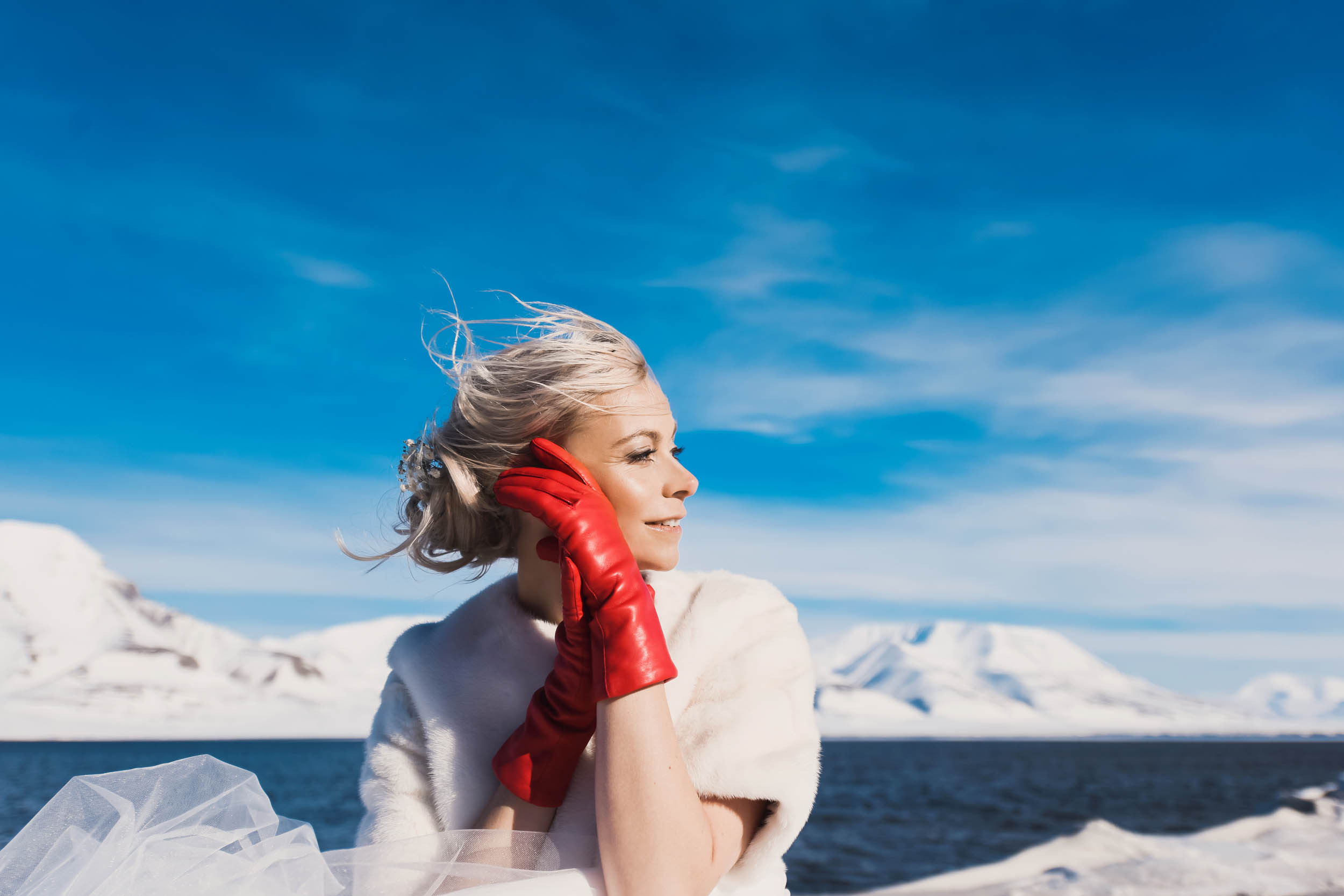 Guro and Morten. Svalbard. Family and wedding photographer in Norway Bublik Polina