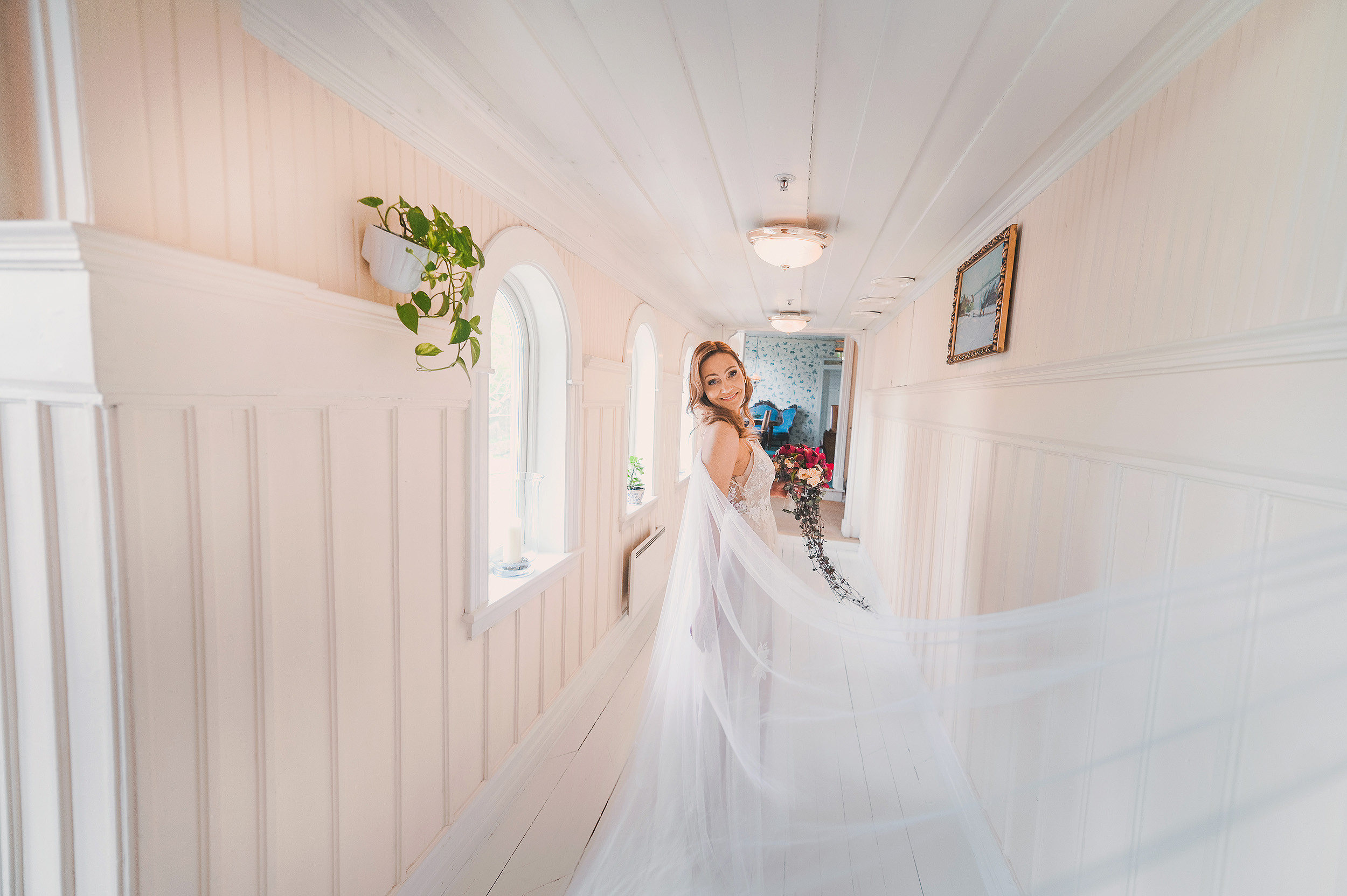 Mai i Losby Gård. Family and wedding photographer in Norway Bublik Polina