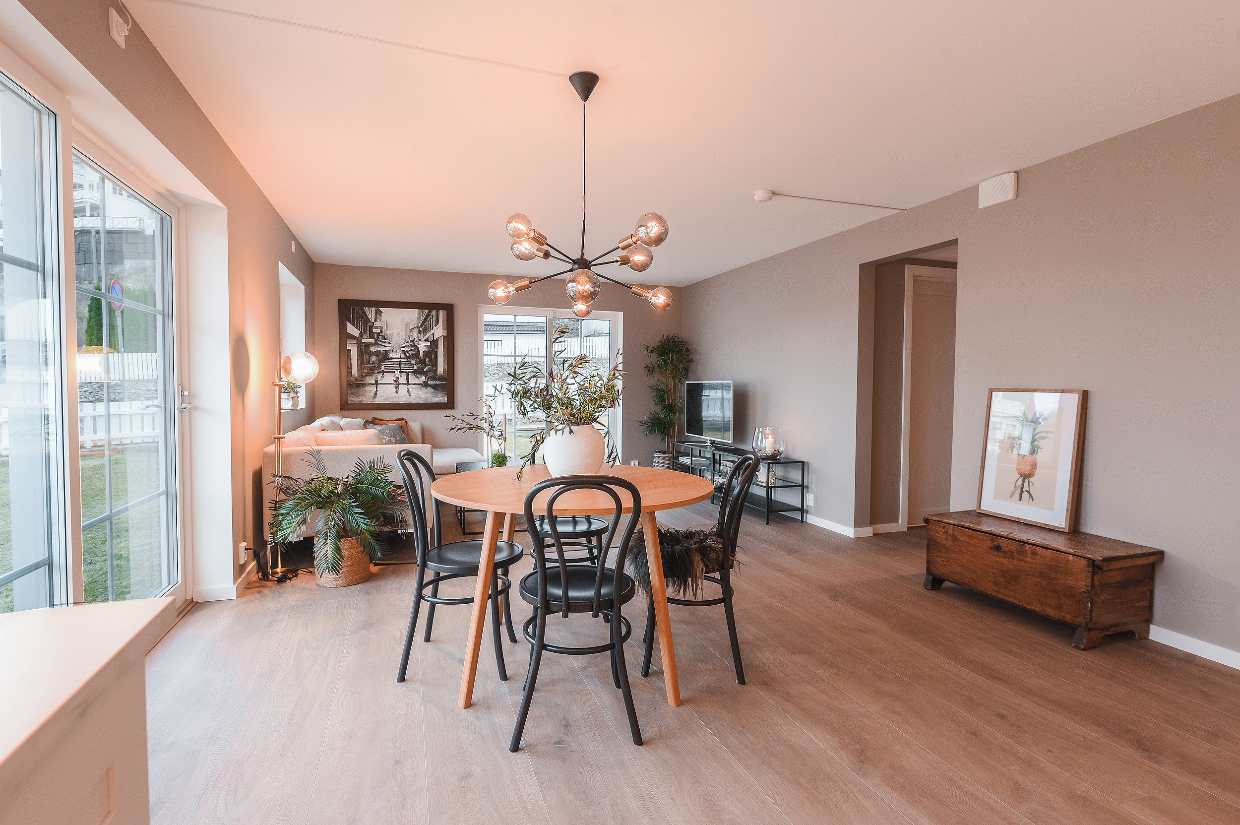 -6-. Family and wedding photographer in Norway Bublik Polina