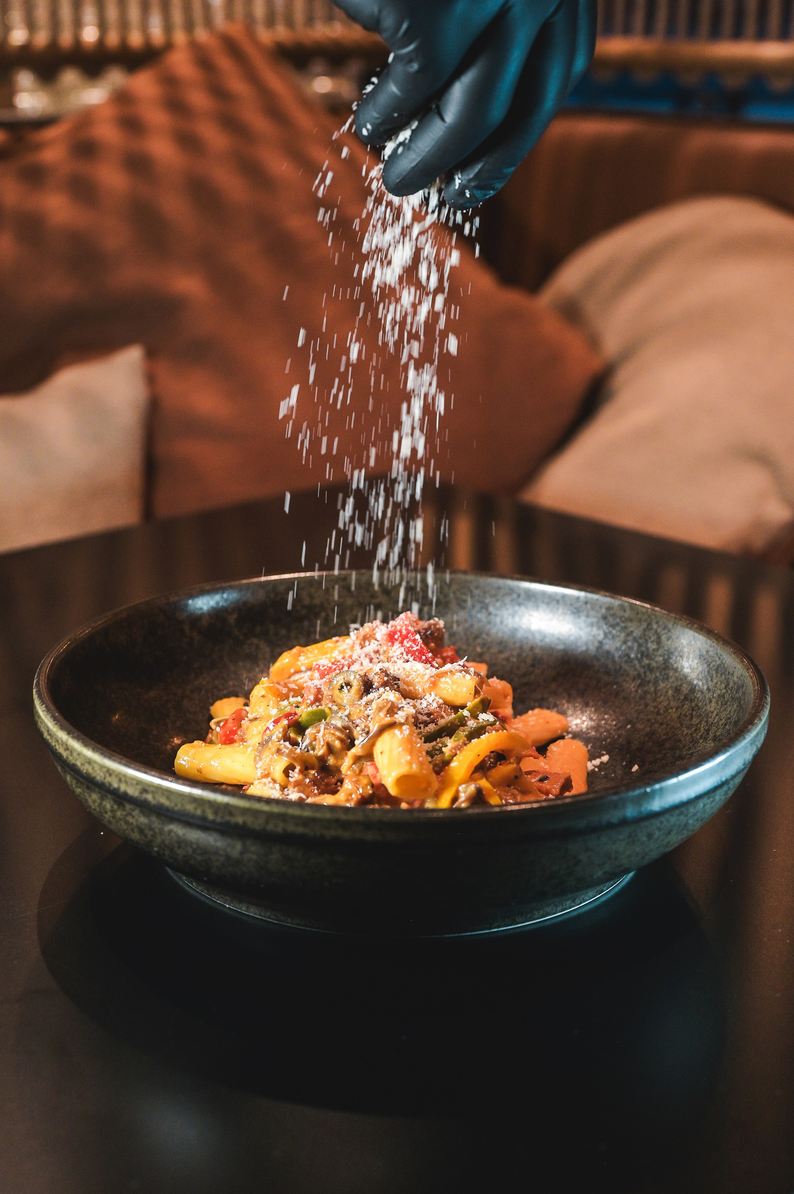 Dishes. Family and wedding photographer in Norway Bublik Polina