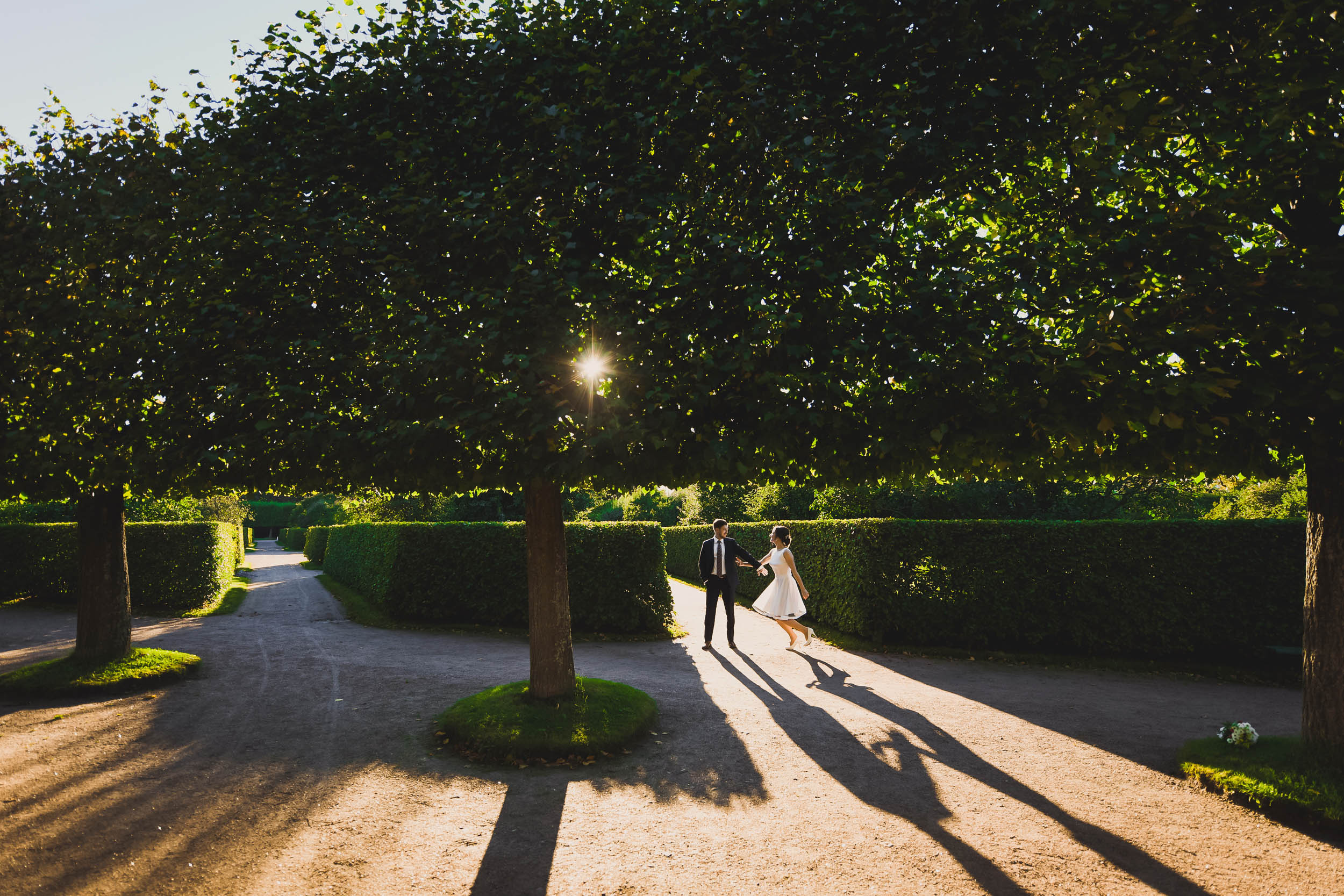 Viktor and Vera. Petergof. Family and wedding photographer in Norway Bublik Polina