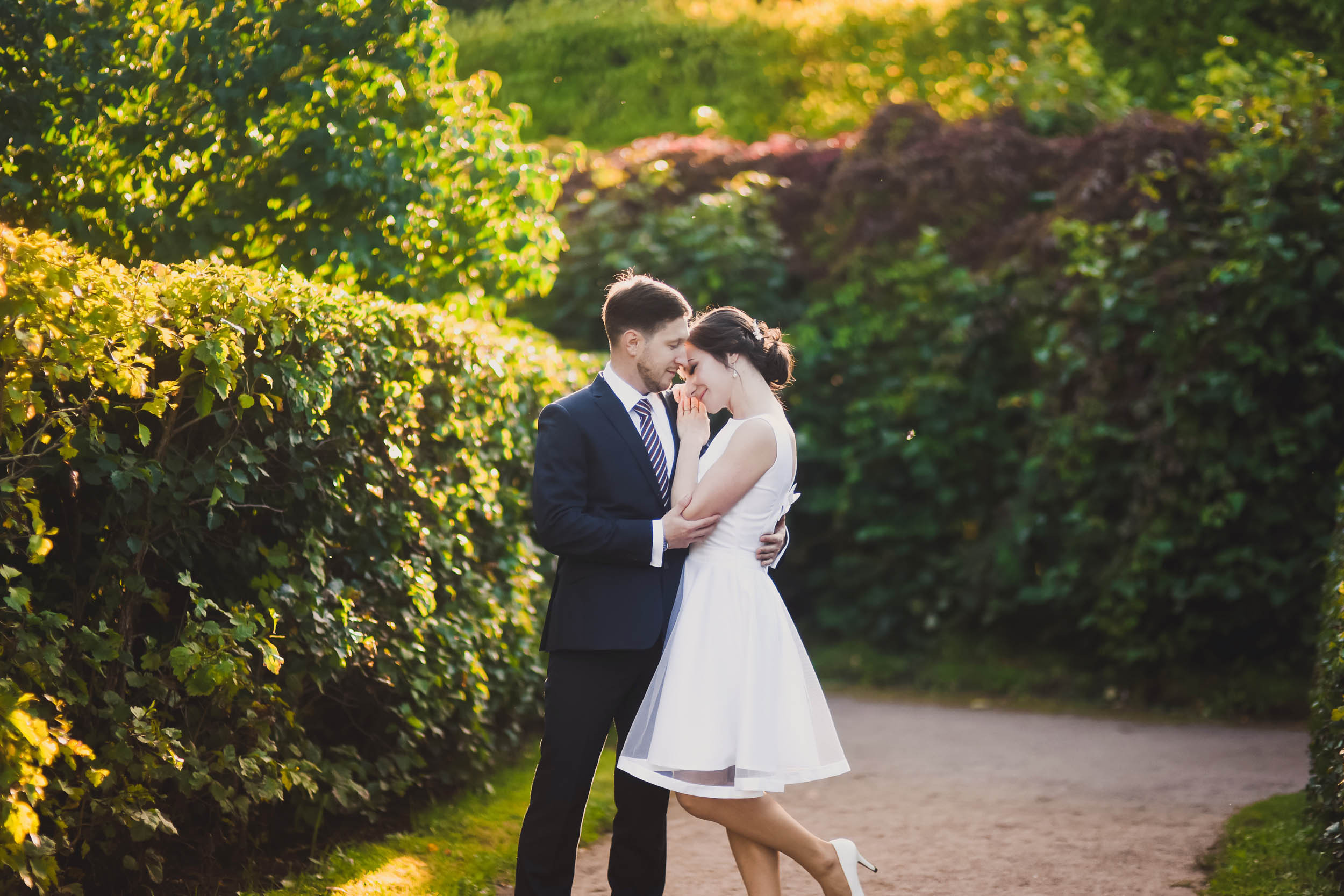 Viktor and Vera. Petergof. Family and wedding photographer in Norway Bublik Polina