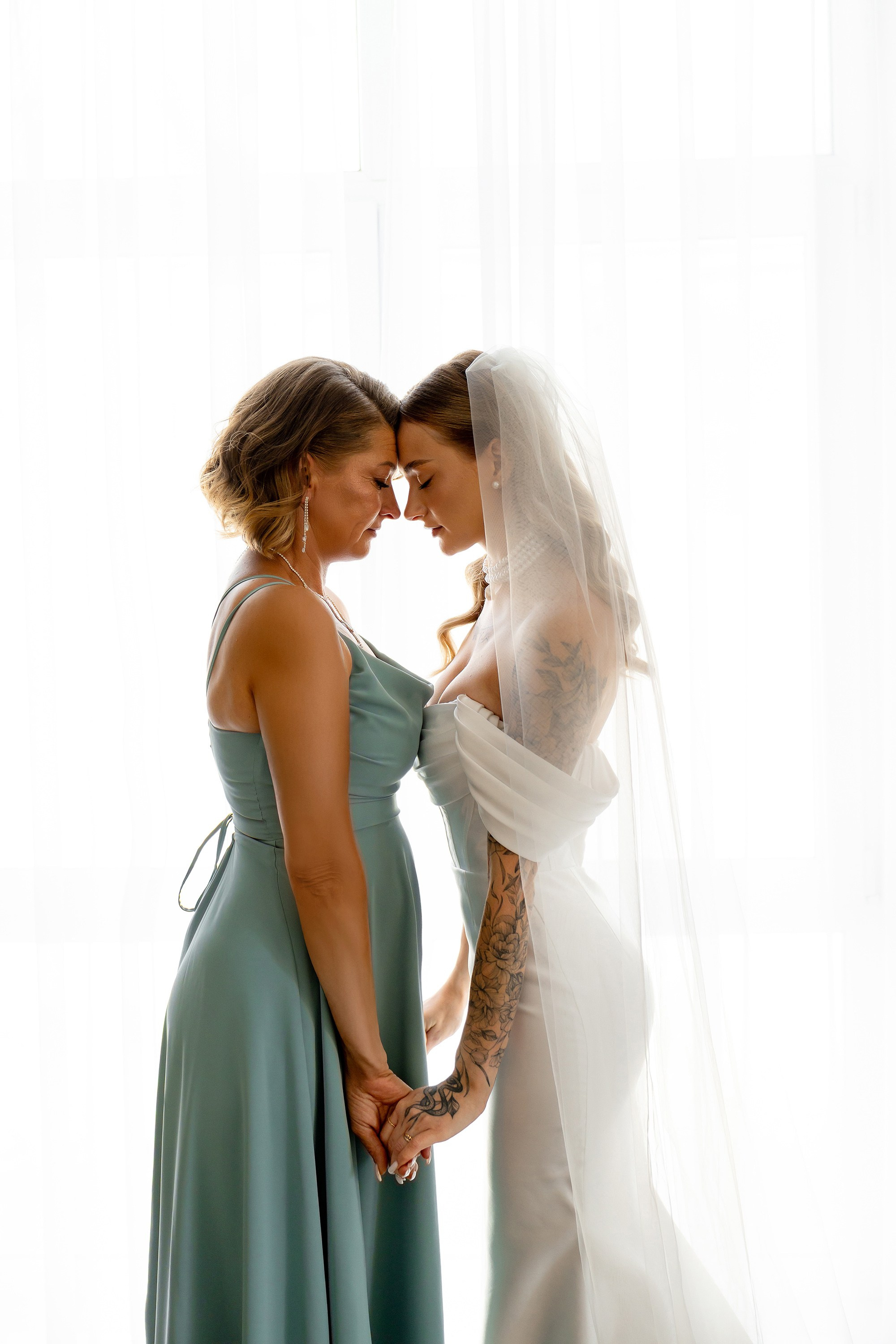 Олена та Іван. Весільний фотограф Сергій Шкрябій