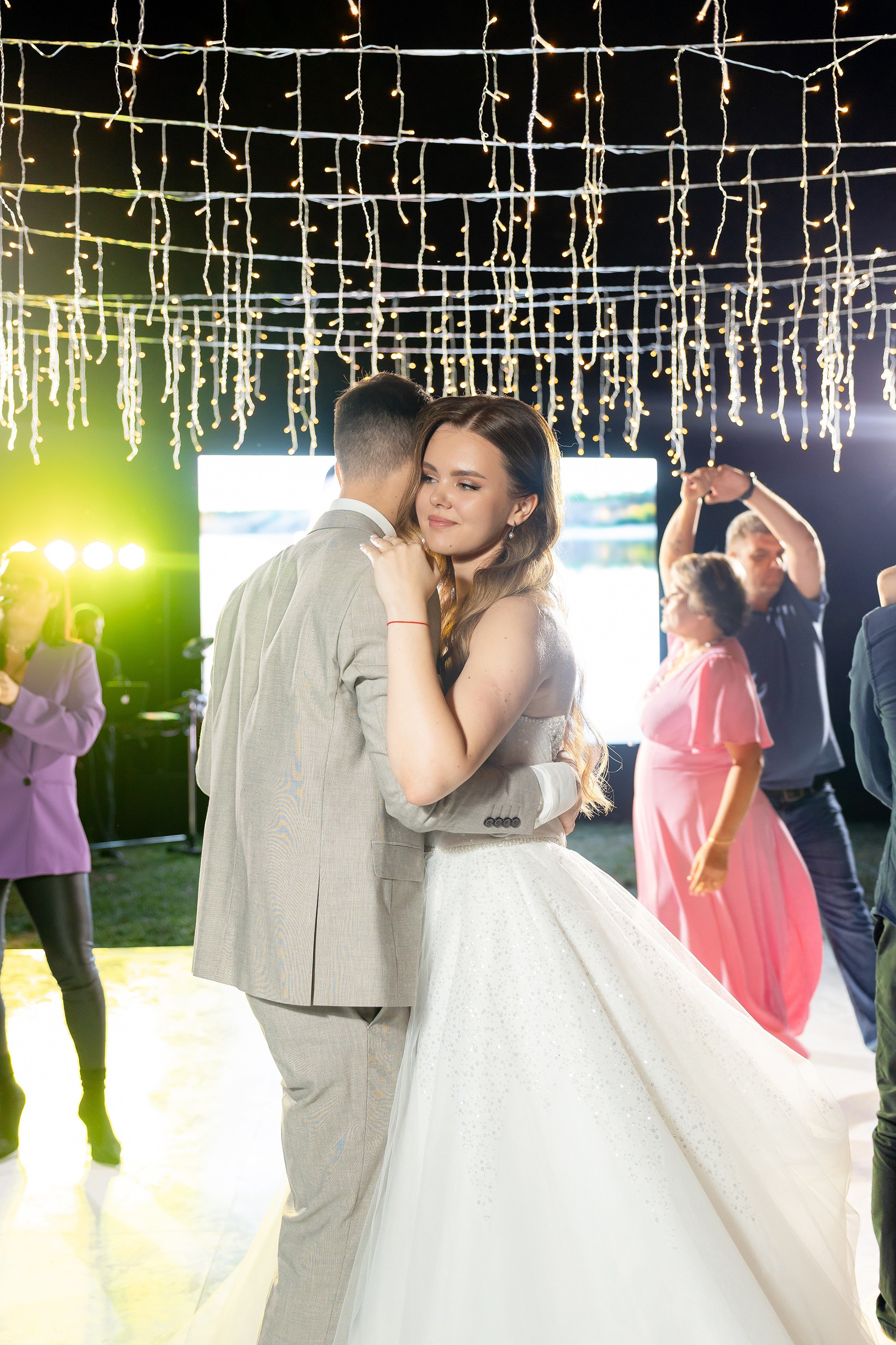 Ксенія та Микита. Весільний фотограф Сергій Шкрябій