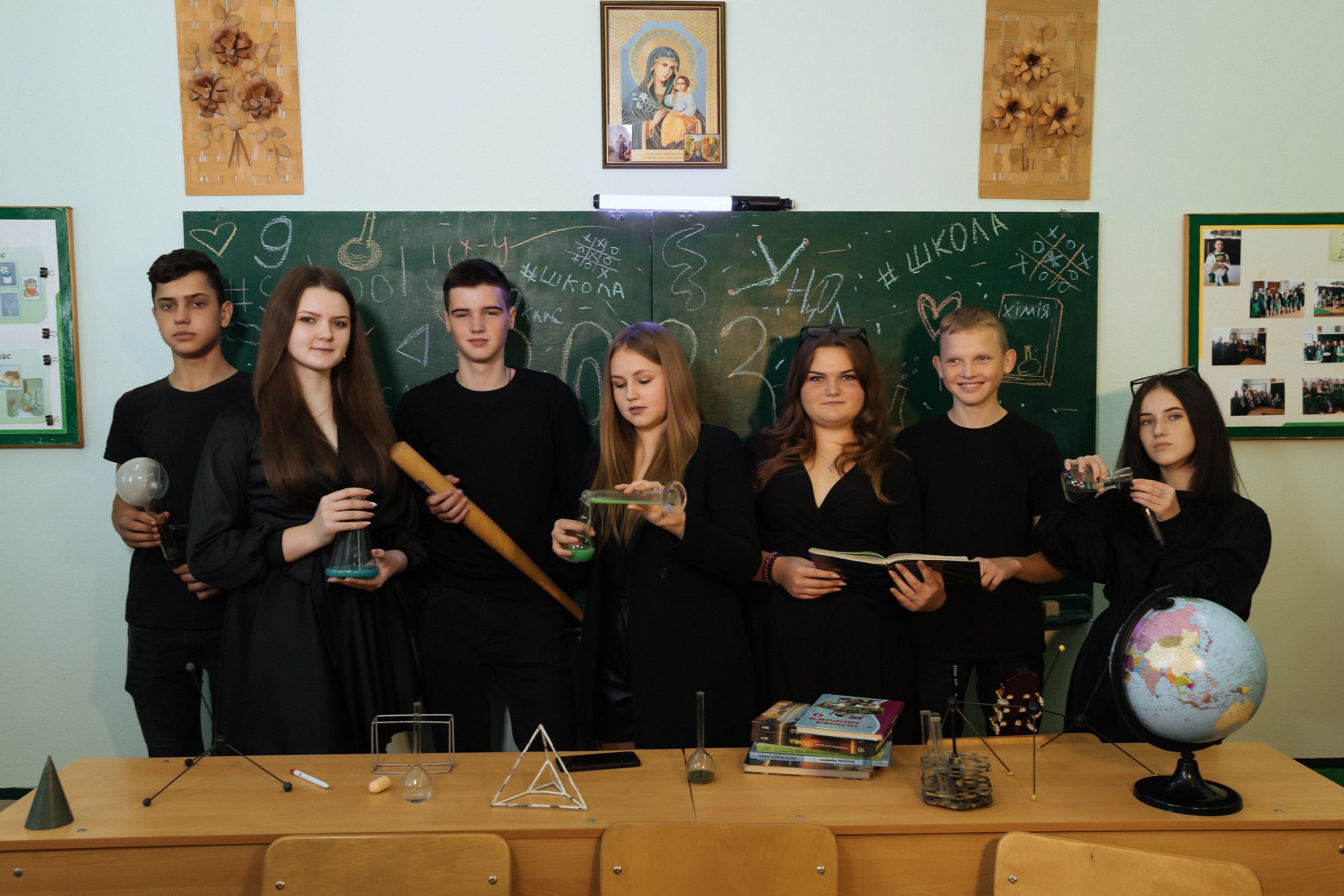 Фотограф на випускний Тернопіль. Випускні альбоми Тернопіль