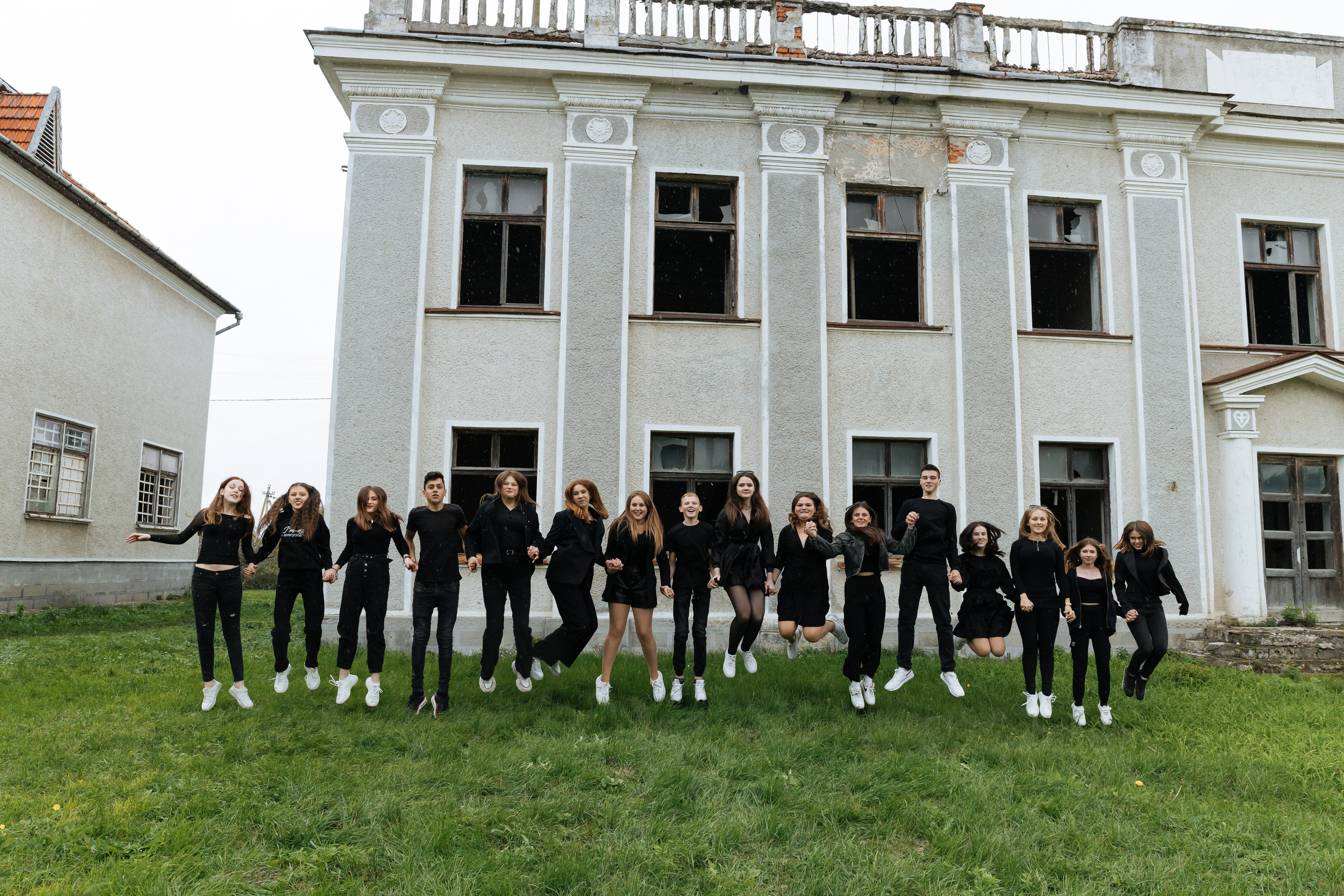 Фотограф на випускний Тернопіль. Випускні альбоми Тернопіль